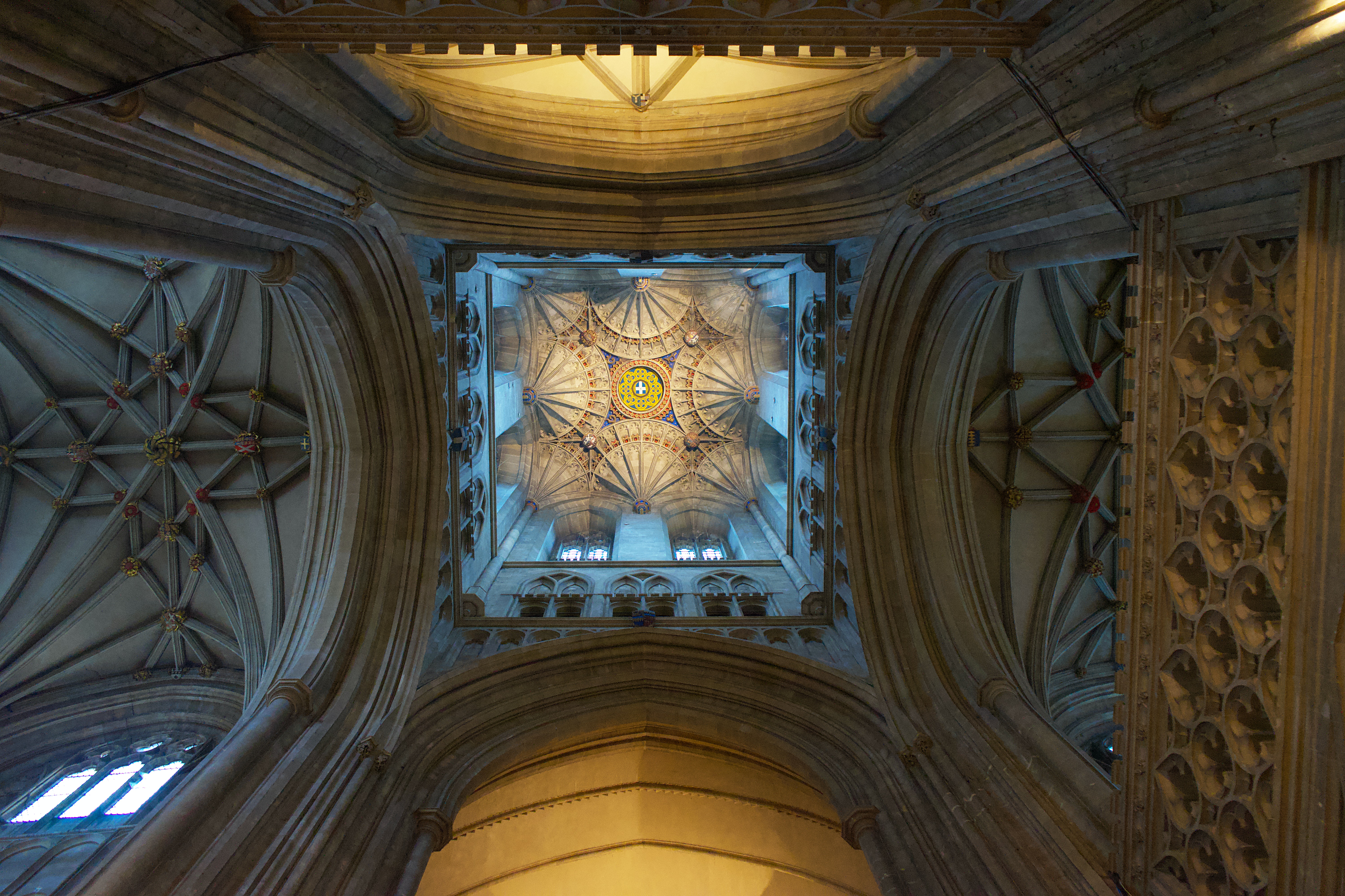 Canterbury Cathedral Wallpapers