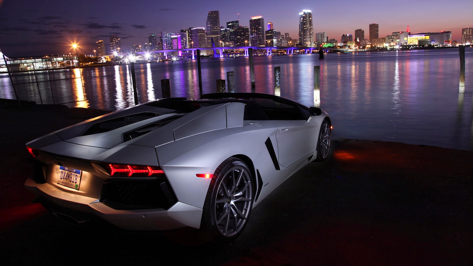 Car Hd Full Size Wallpapers