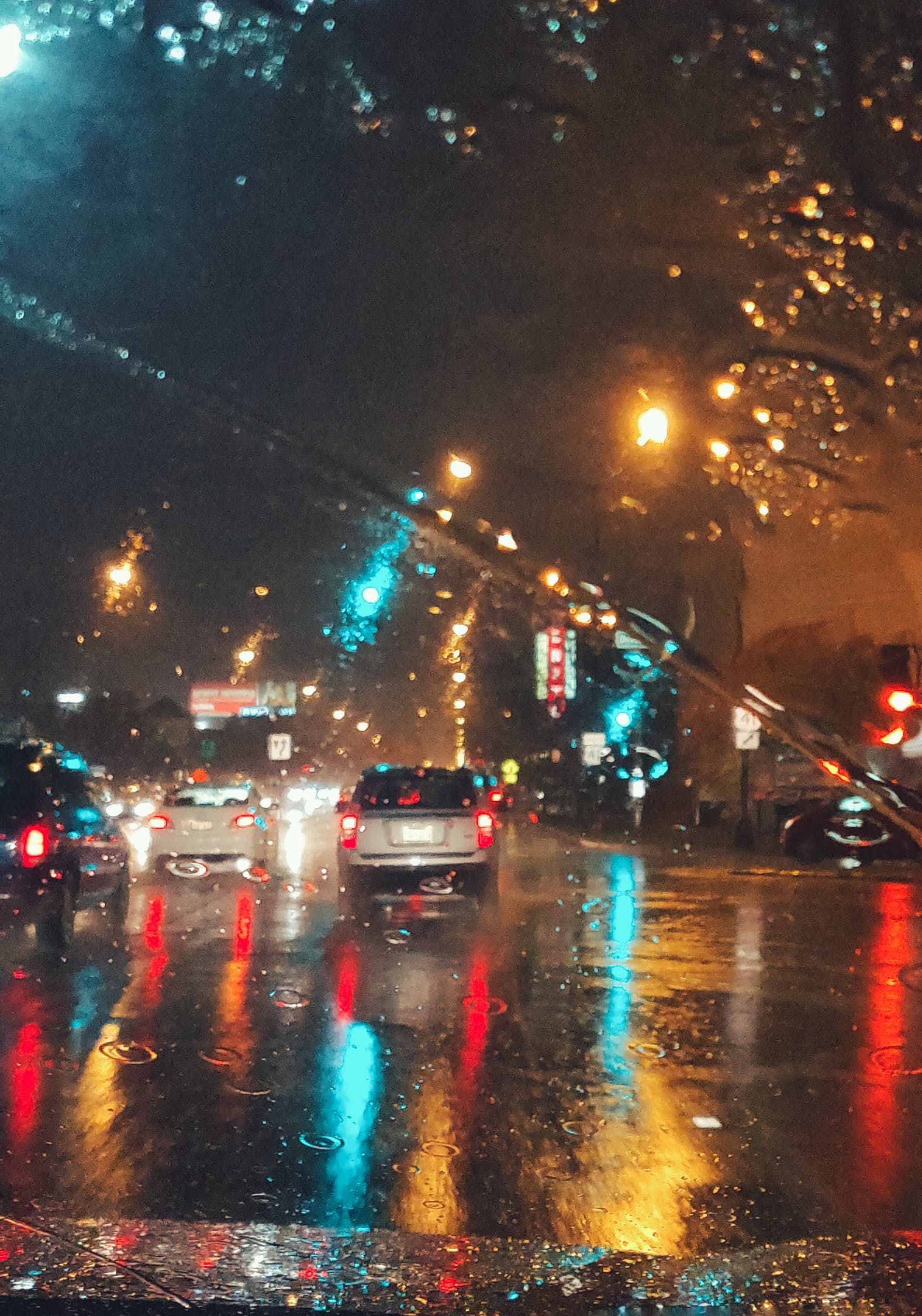 Car Night Rain Wallpapers