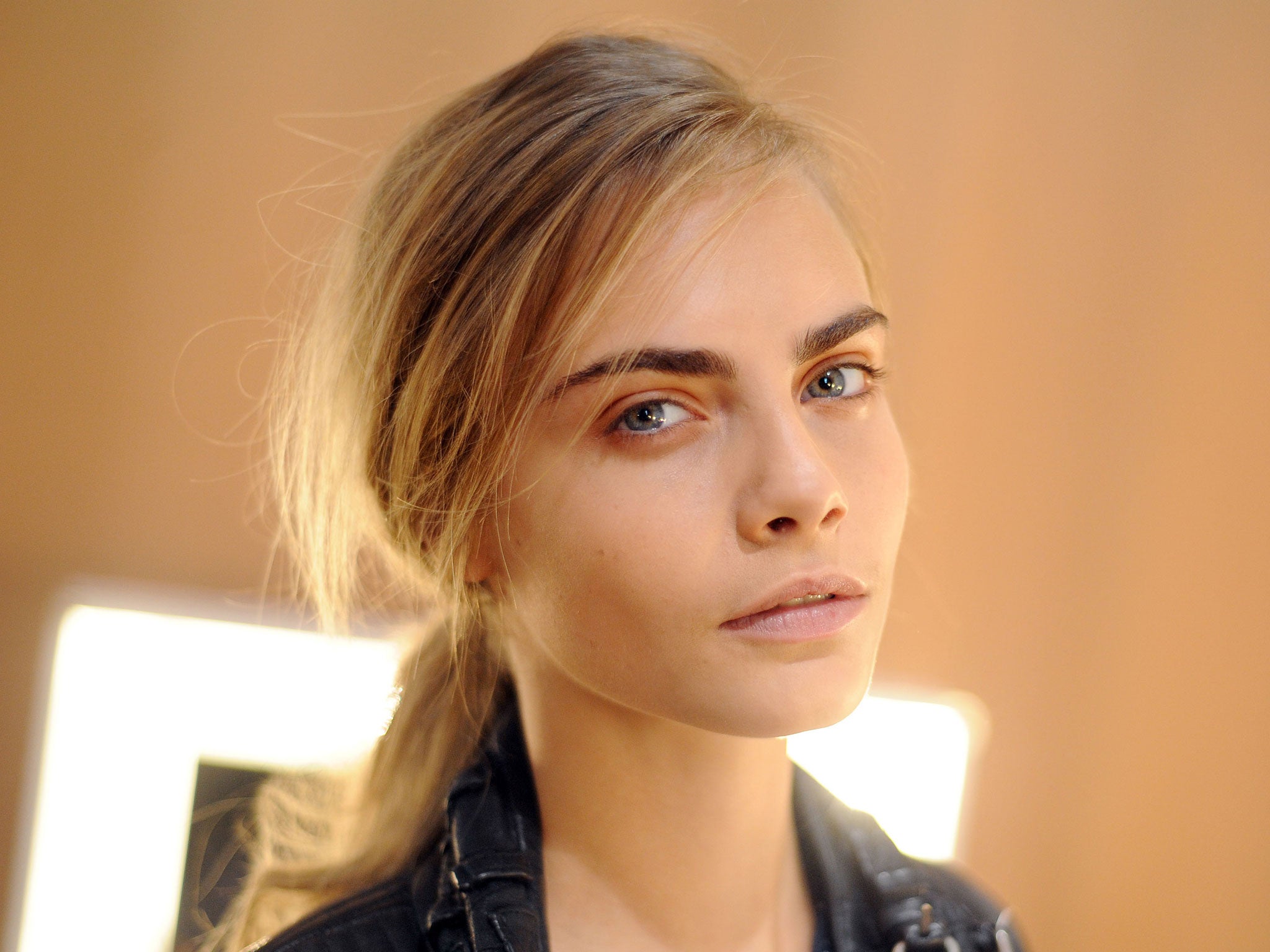 Cara Delevingne English Actress Wallpapers