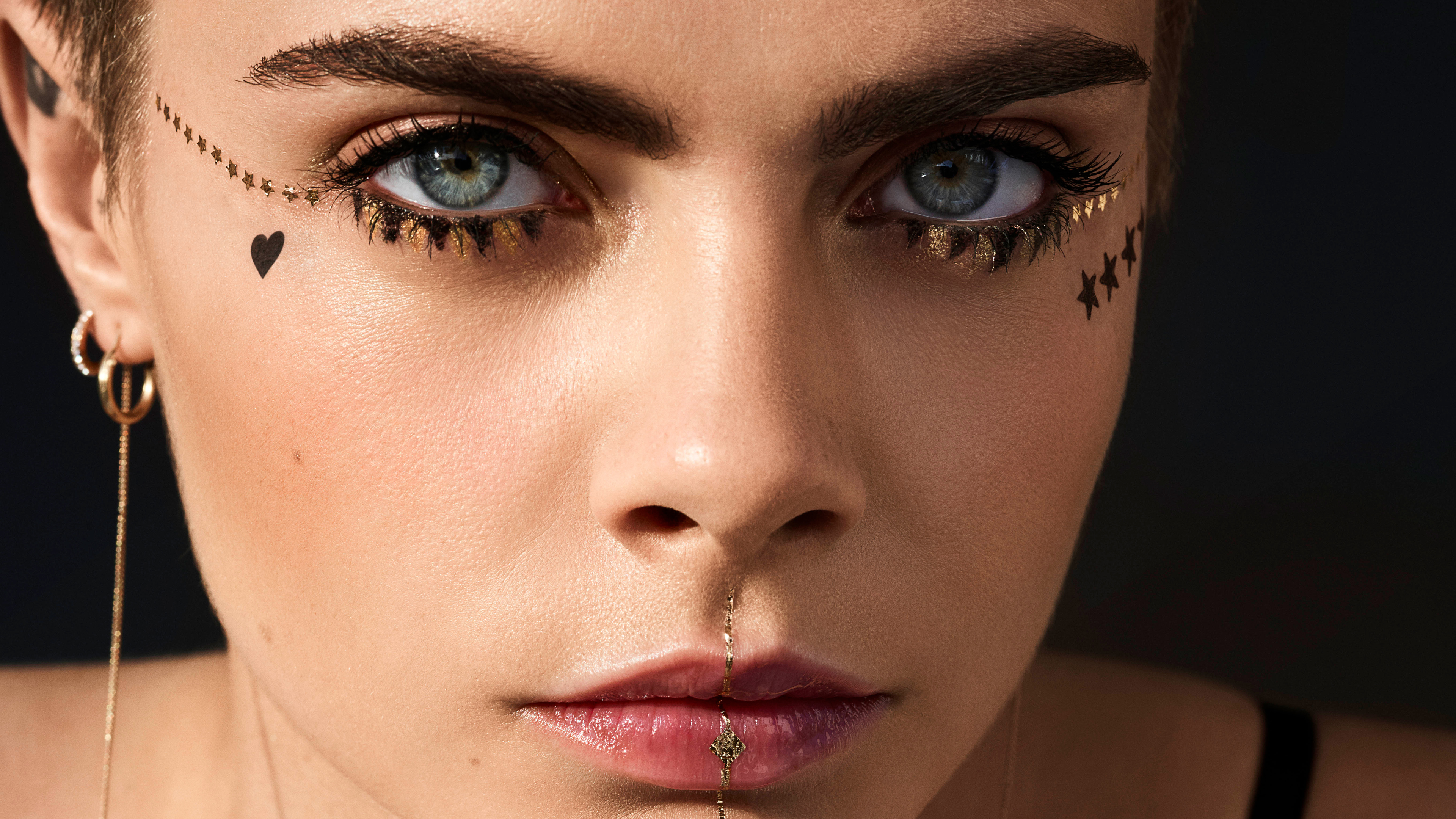 Cara Delevingne Wallpapers