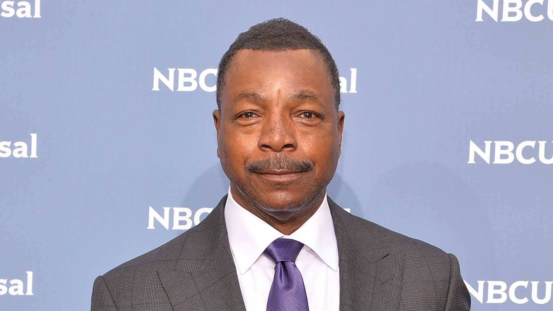 Carl Weathers In The Mandalorian Wallpapers