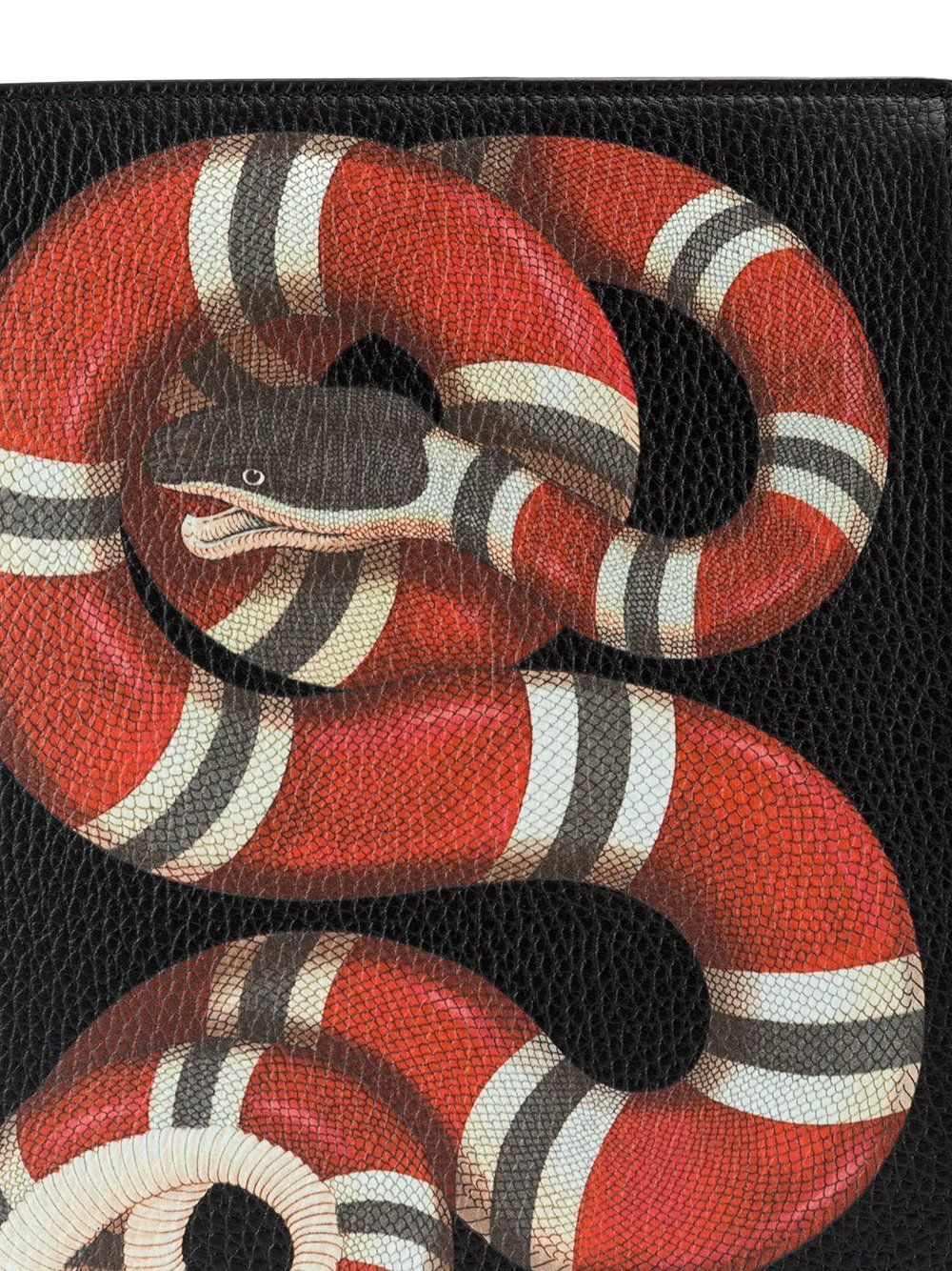 Cartoon Gucci Snake Wallpapers