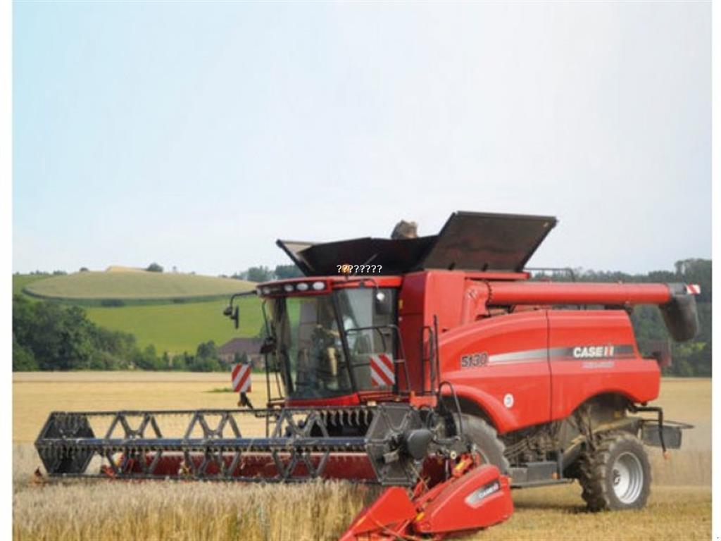 Case Ih Axial-Flow Harvester Wallpapers