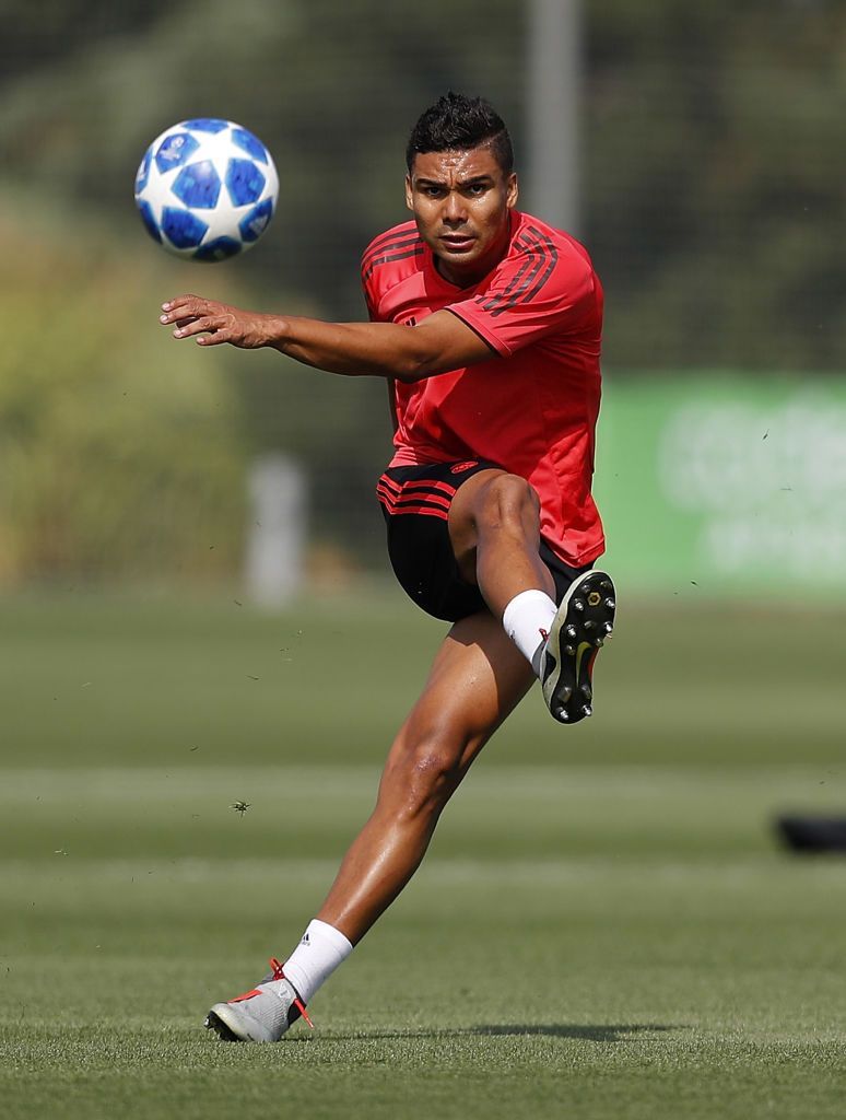 Casemiro Wallpapers