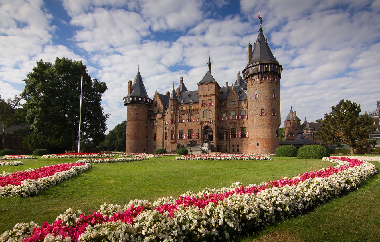 Castle De Haar Wallpapers