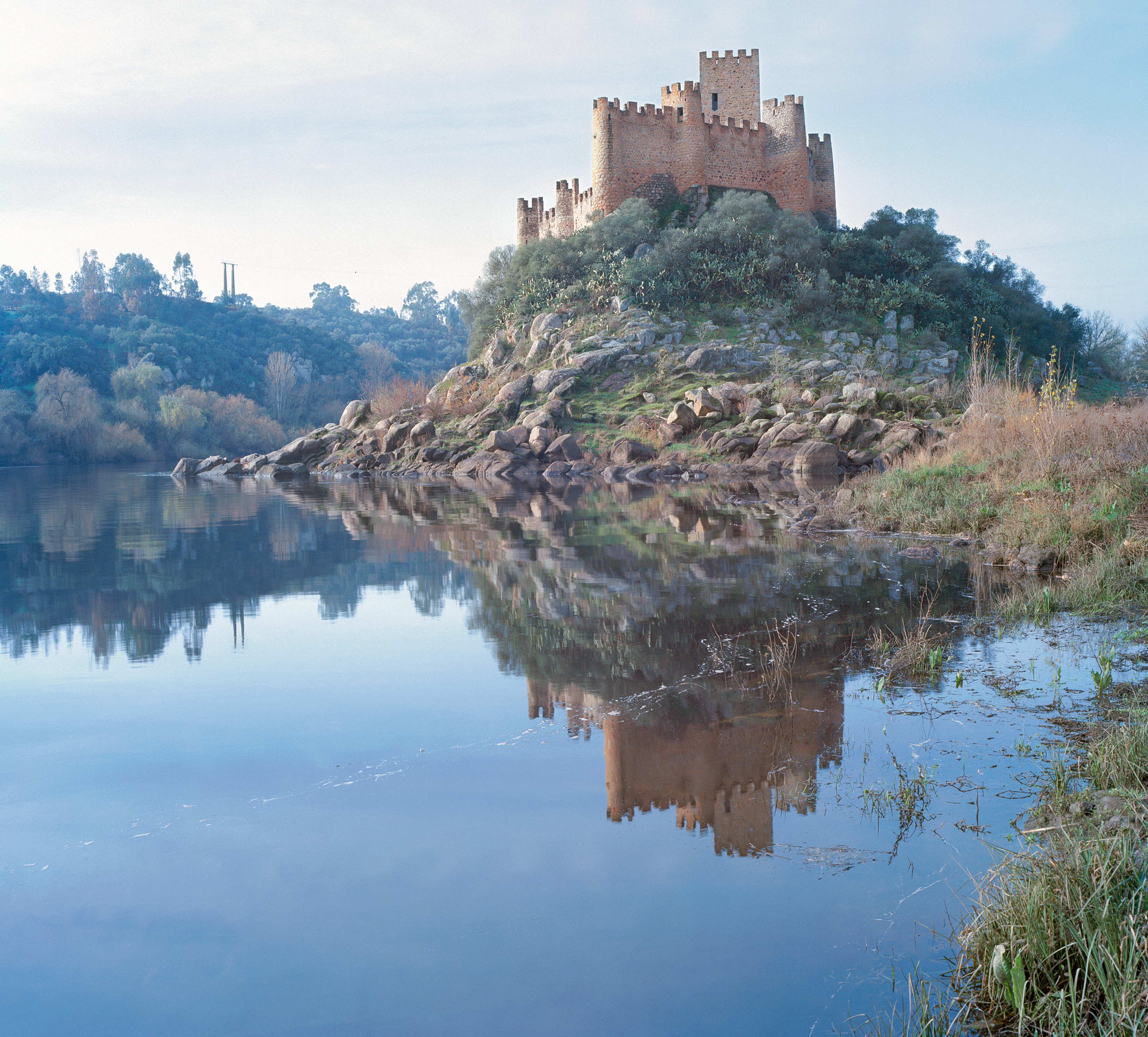 Castle Of Almourol Wallpapers