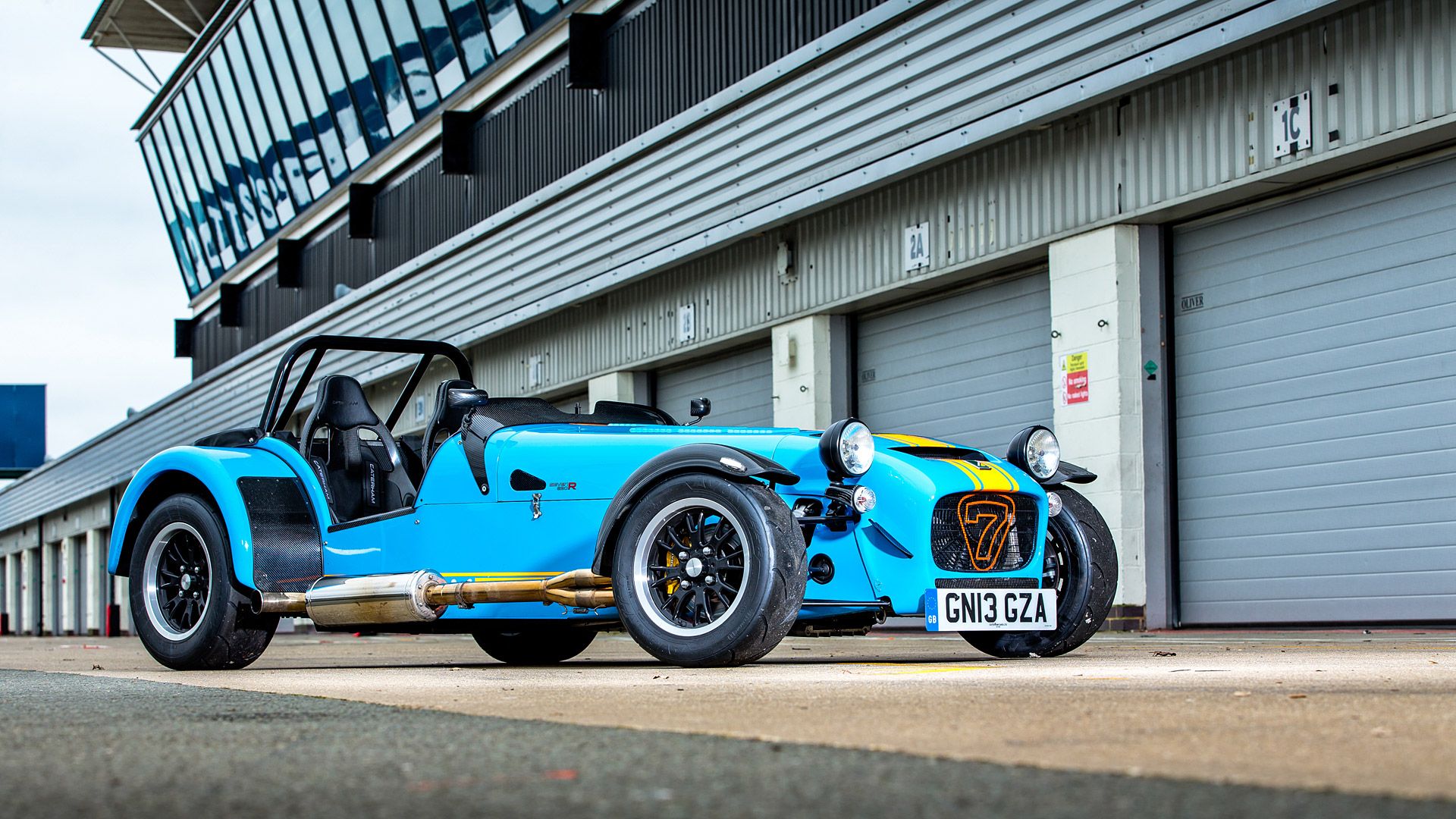 Caterham Supersport R Wallpapers