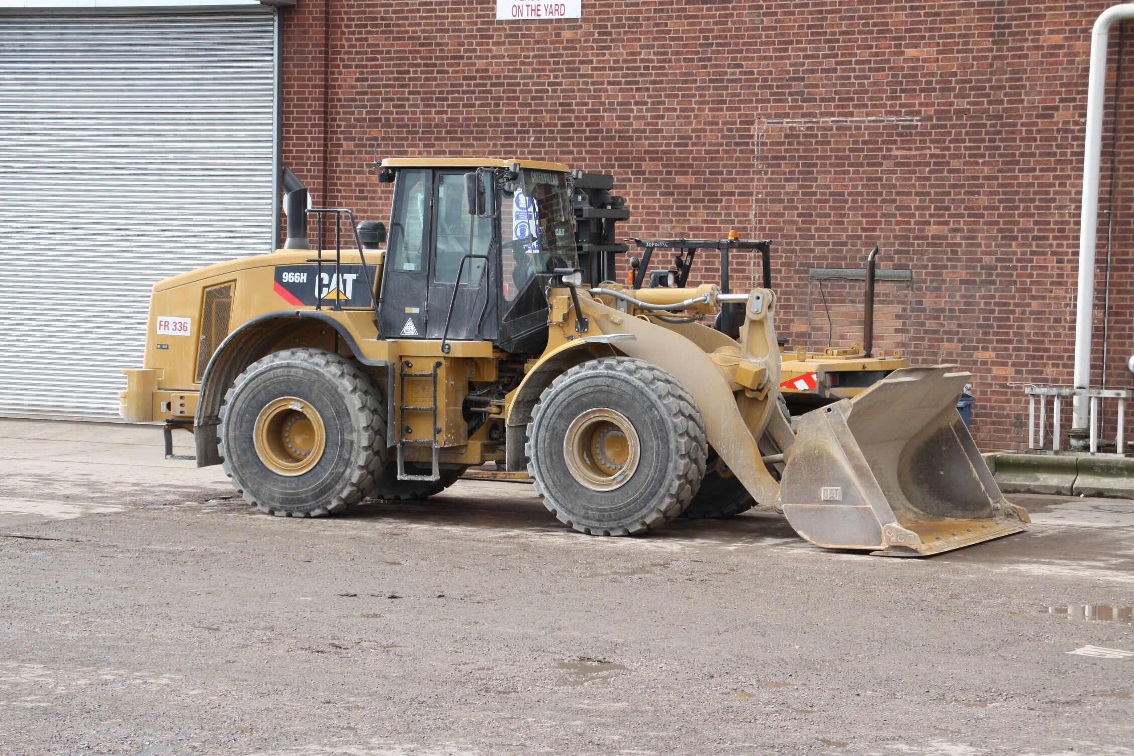 Caterpillar 835 Soil Compactor Wallpapers