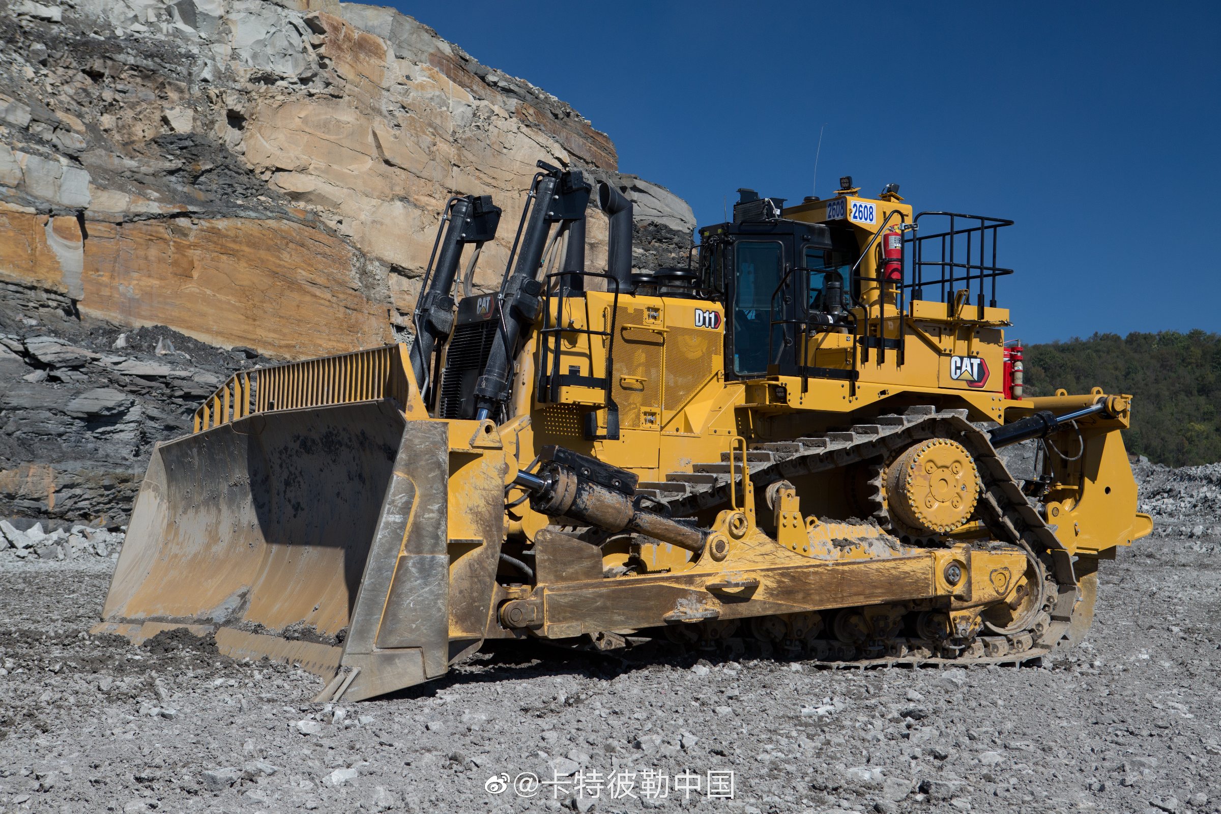 Caterpillar D11 Bulldozer Wallpapers