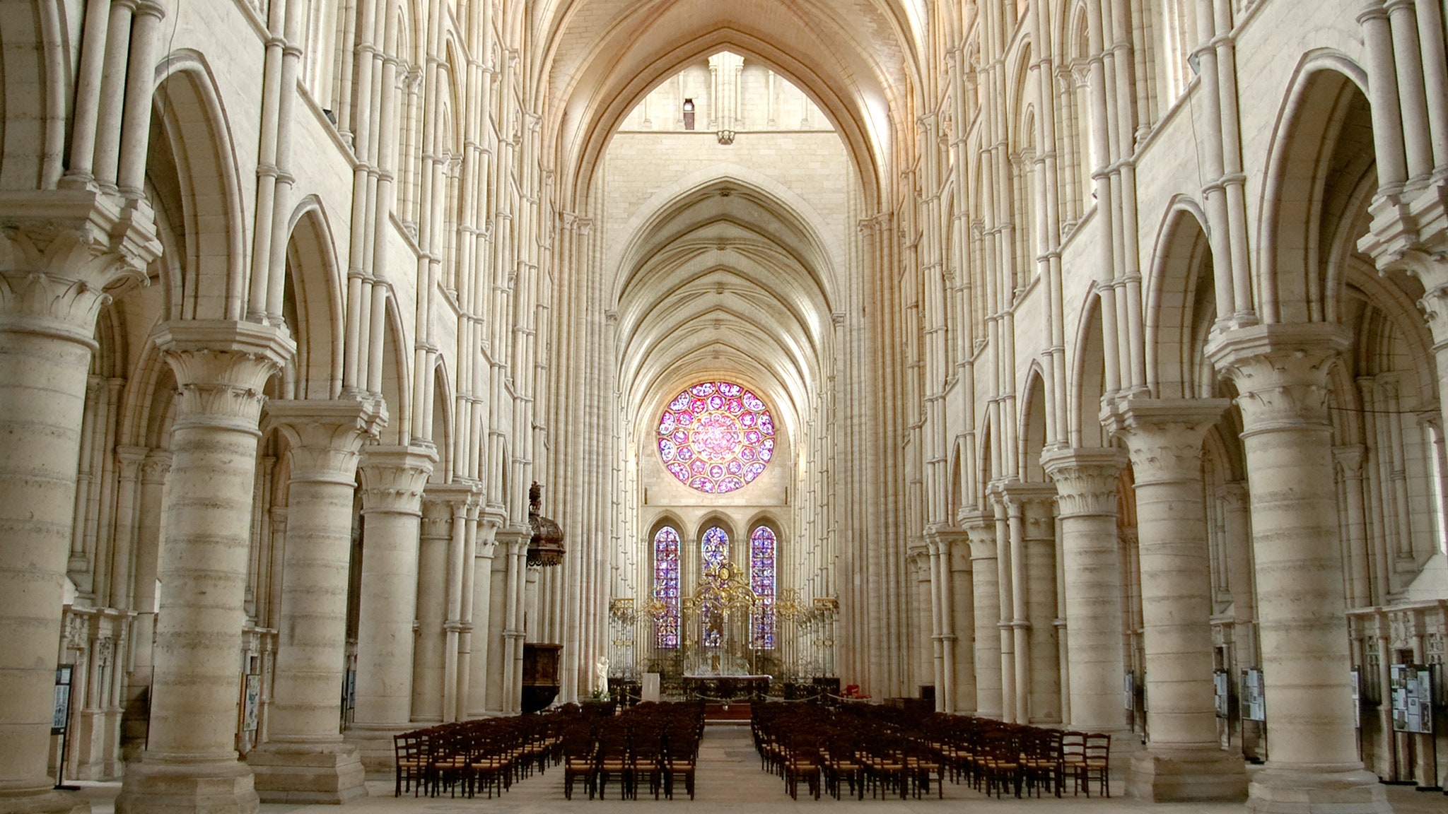 Cathedral Avignon Wallpapers