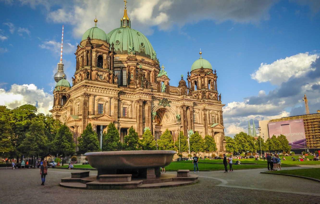 Cathedral Berlin Wallpapers