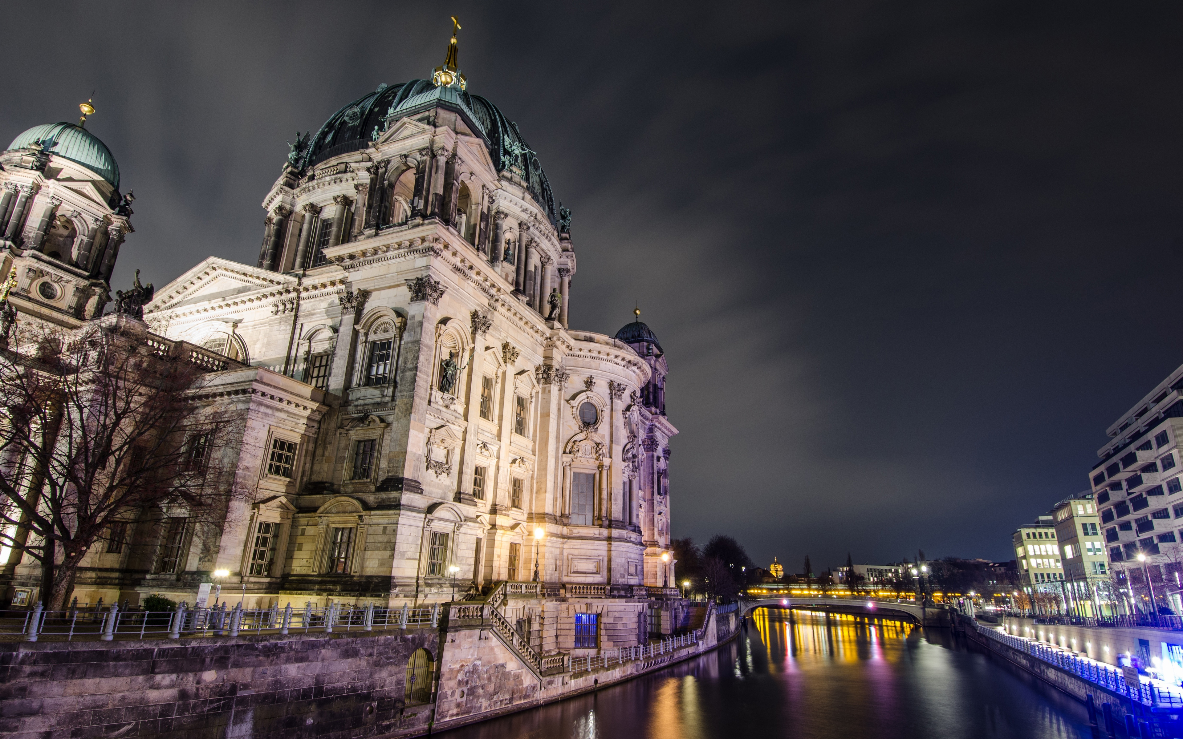 Cathedral Berlin Wallpapers