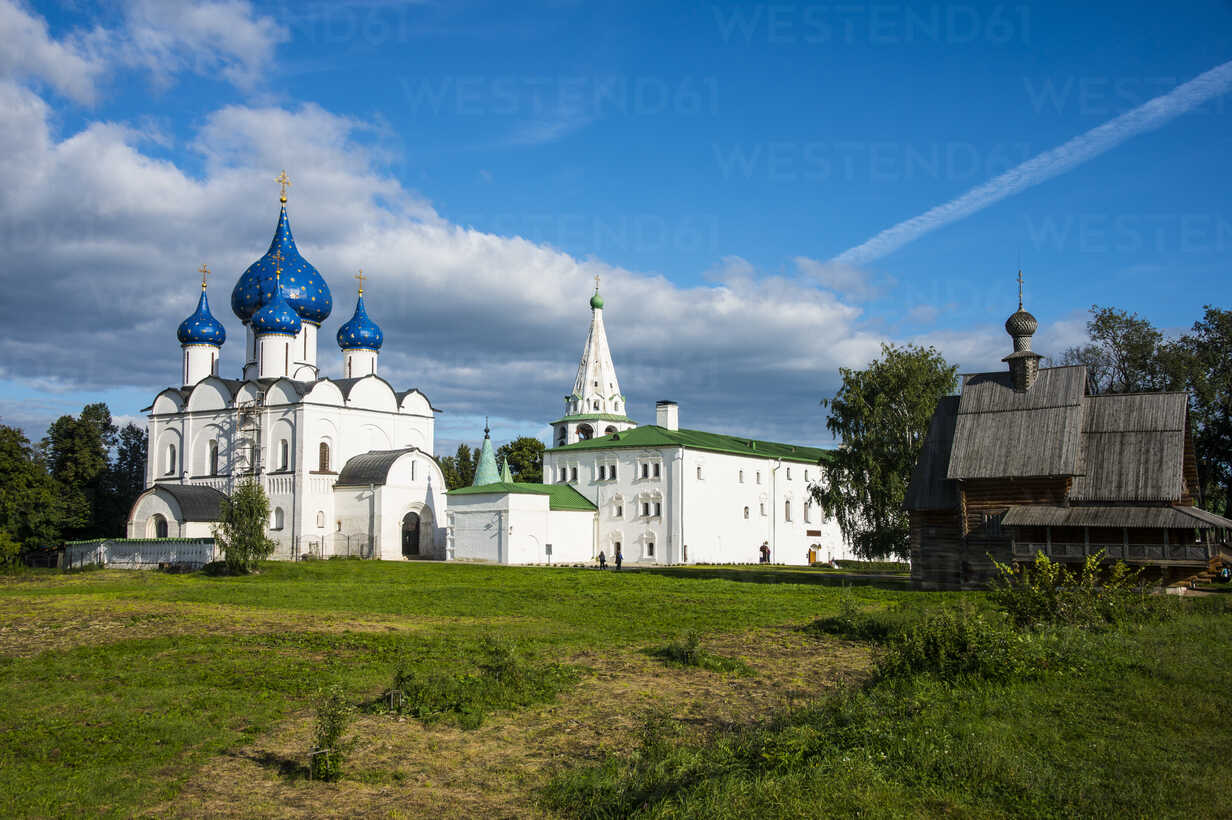 Cathedral Of The Nativity In Suzdal Wallpapers