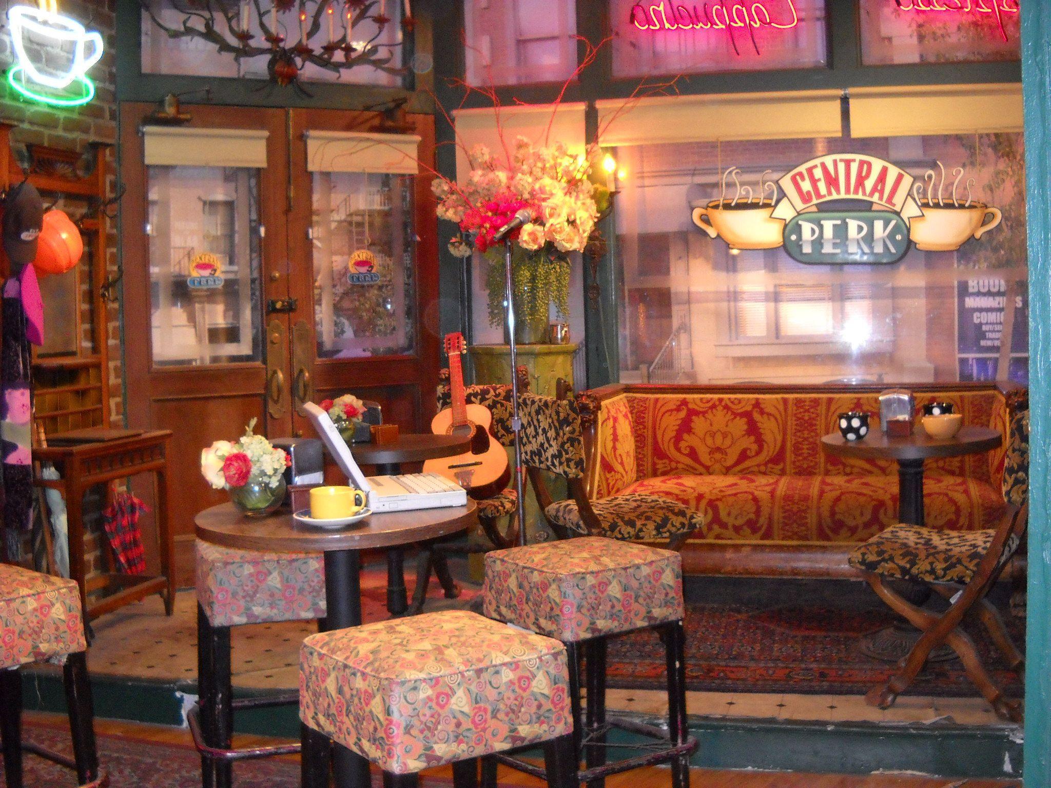 Central Perk Background