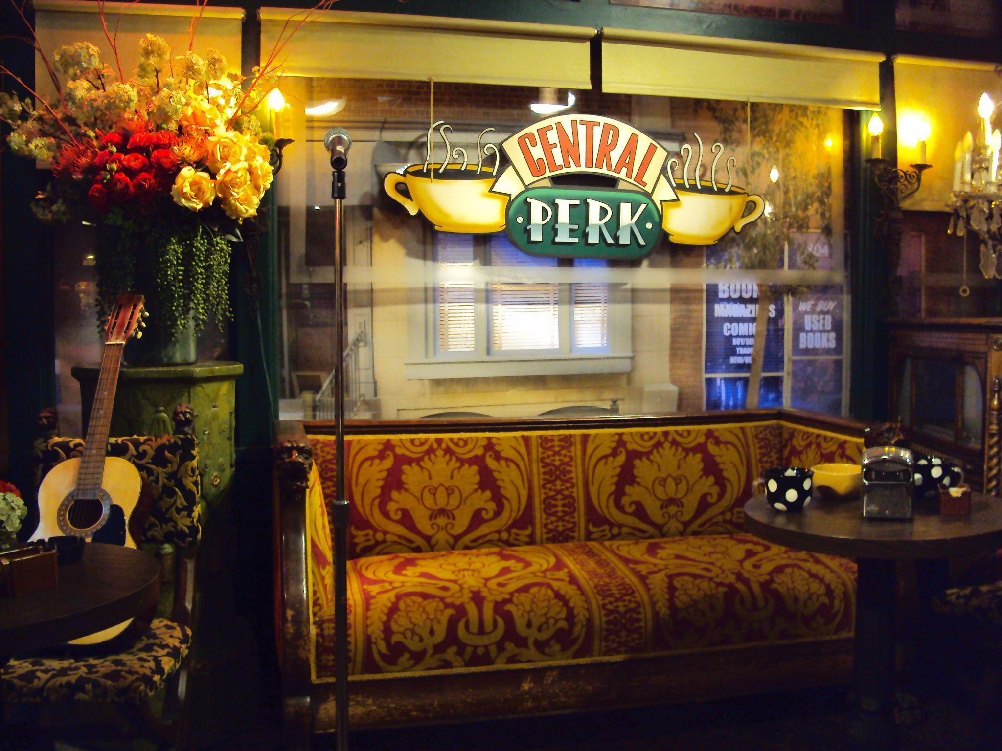 Central Perk Background