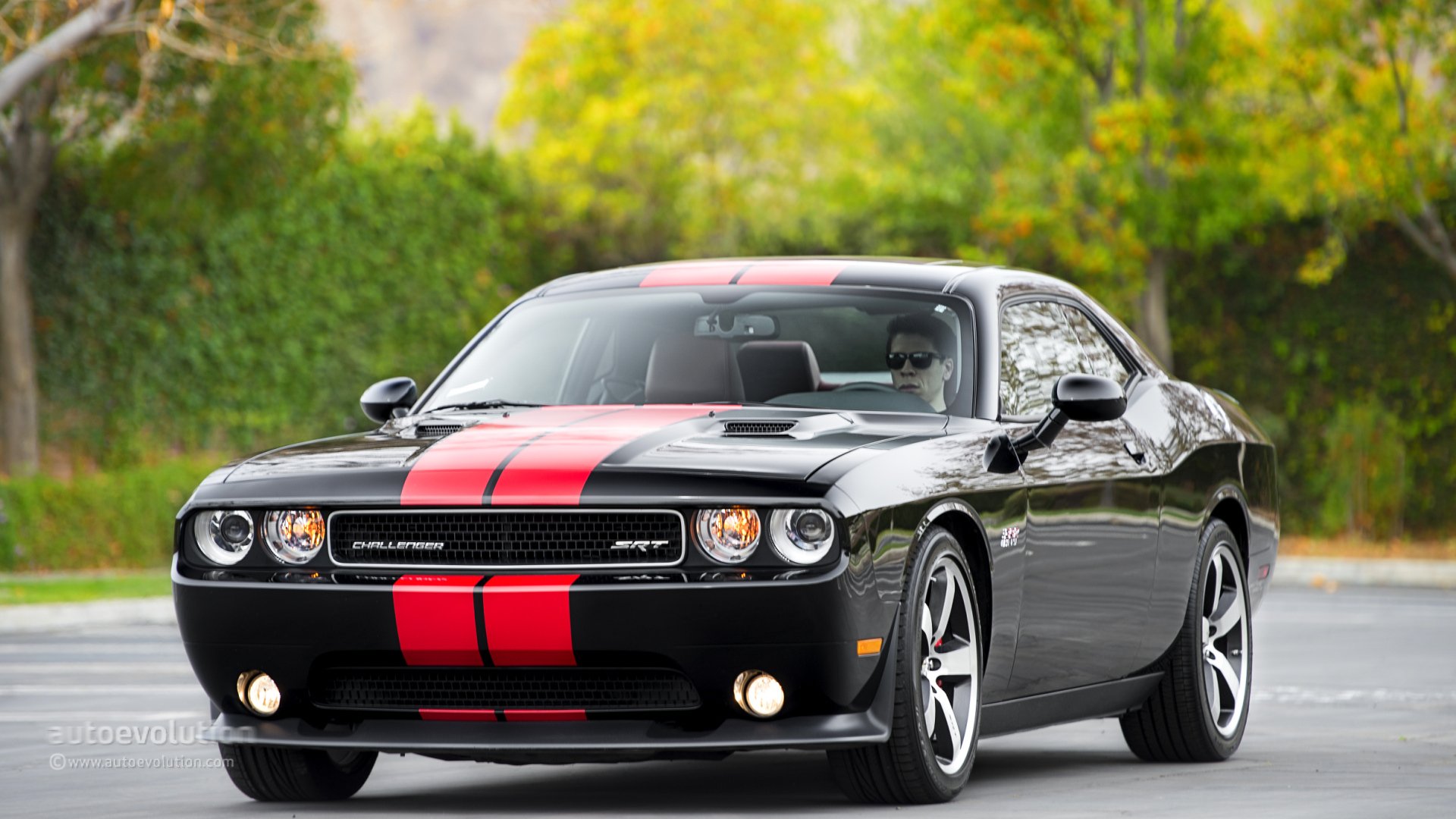 Challenger Srt8 392 Wallpapers