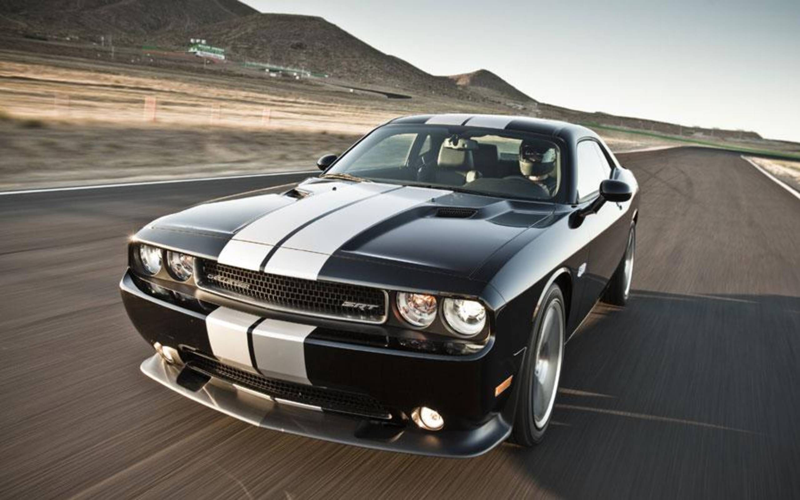 Challenger Srt8 392 Wallpapers