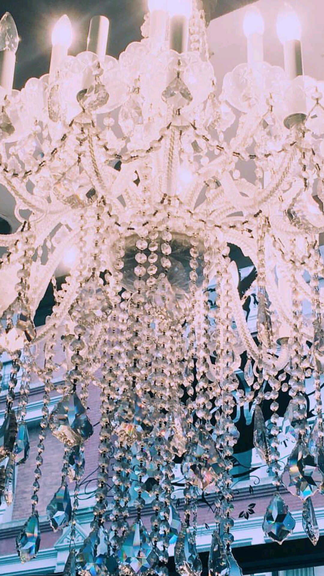 Chandelier Wallpapers