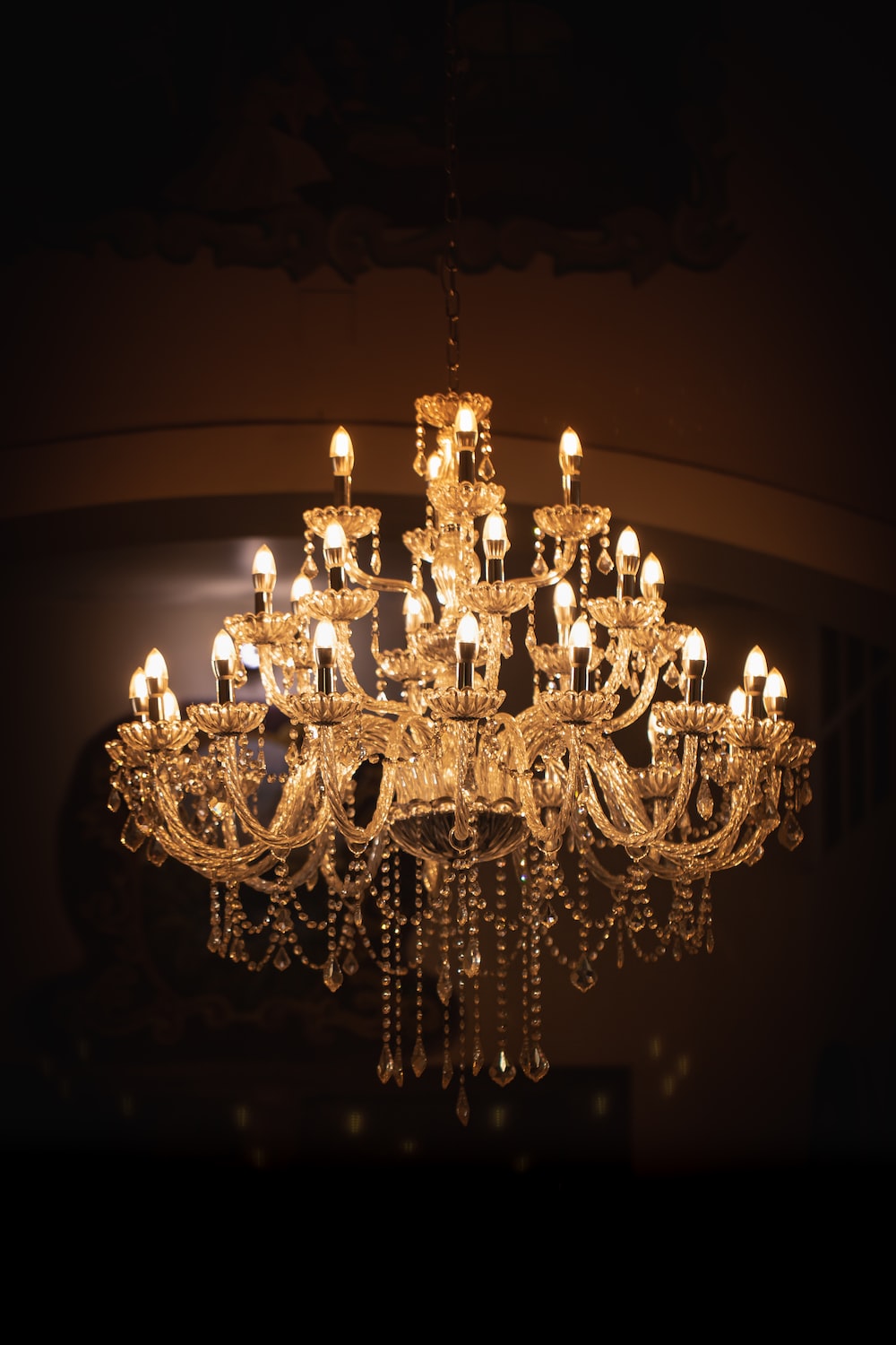 Chandelier Wallpapers