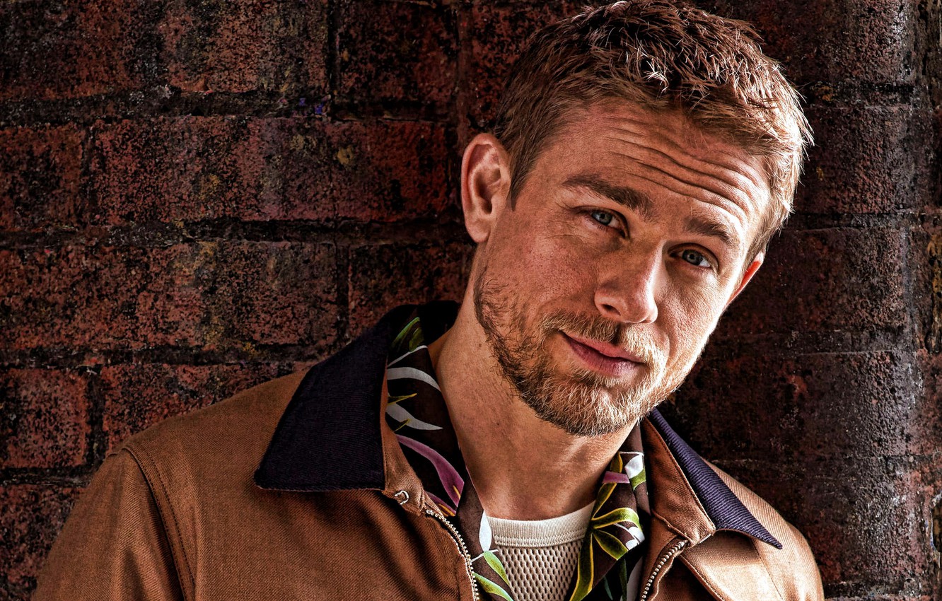 Charlie Hunnam Wallpapers