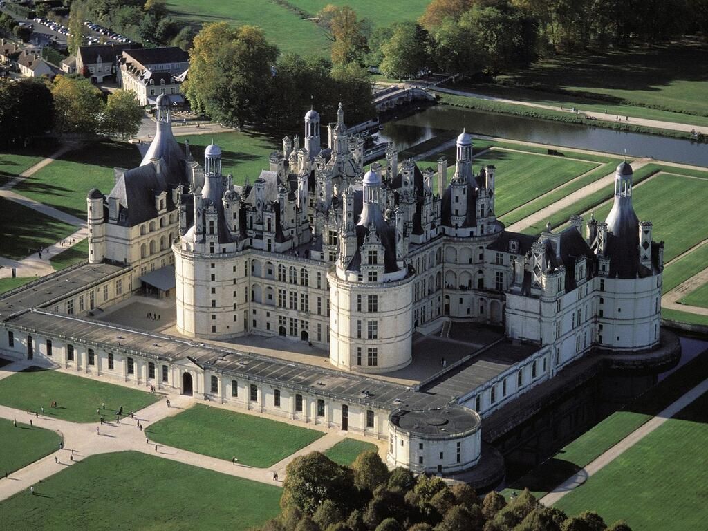 Chateau De Chambord Wallpapers