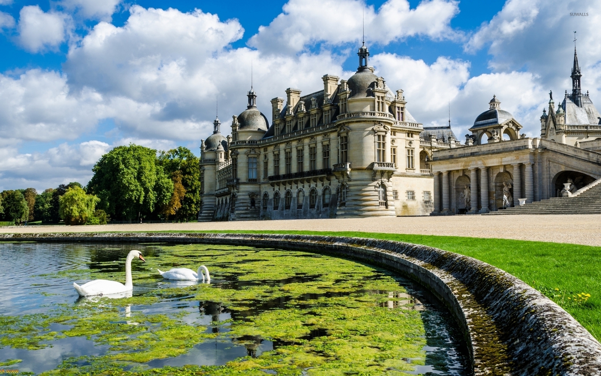 Chateau De Chantilly Wallpapers