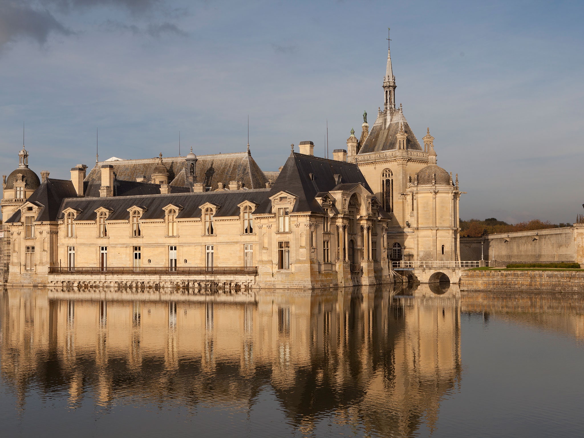 Chateau De Chantilly Wallpapers
