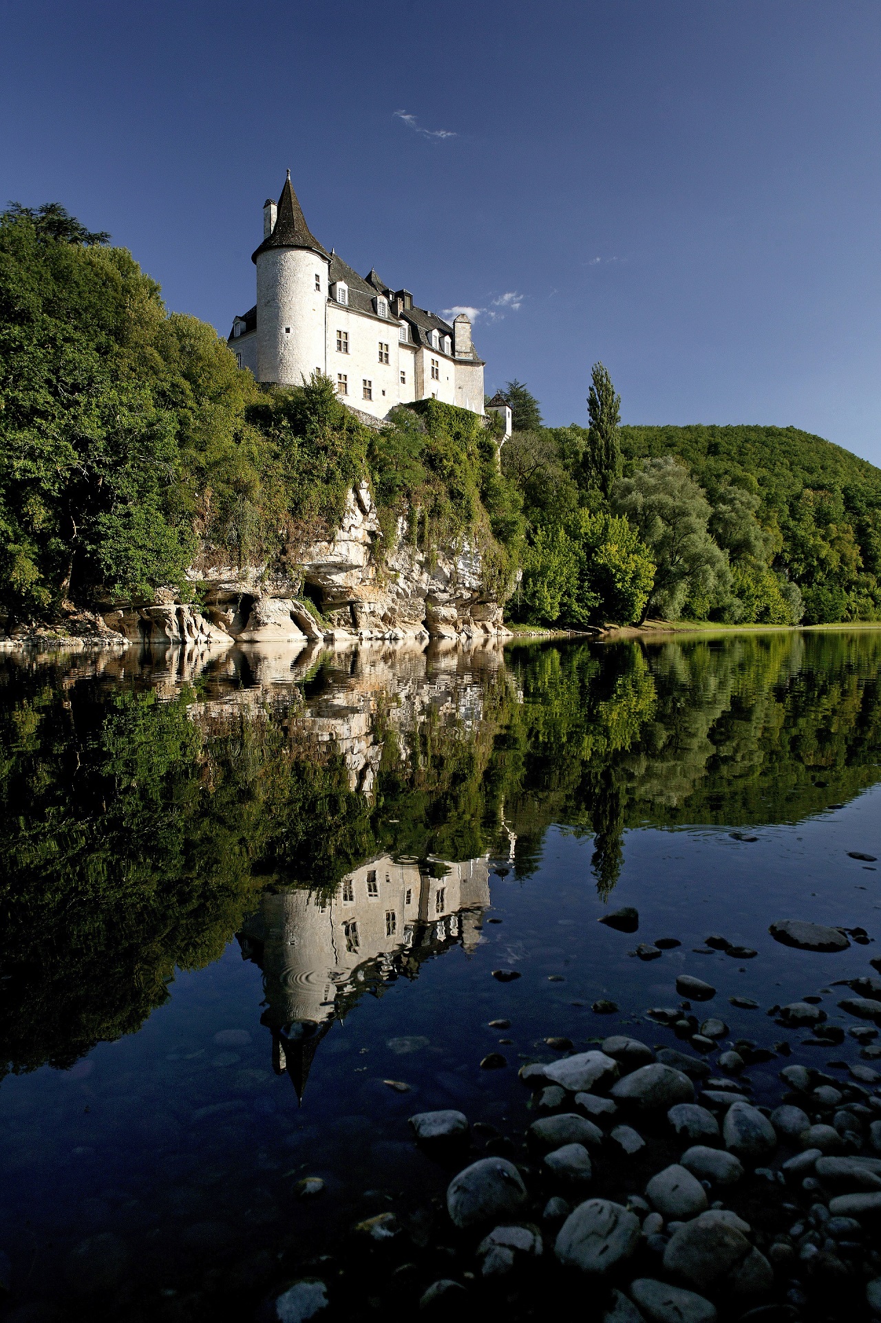 Chateau De La Treyne Wallpapers