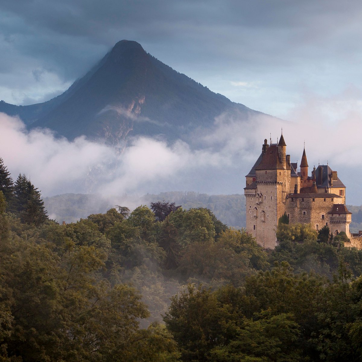 Chateau De Menthon St. Bernard Wallpapers