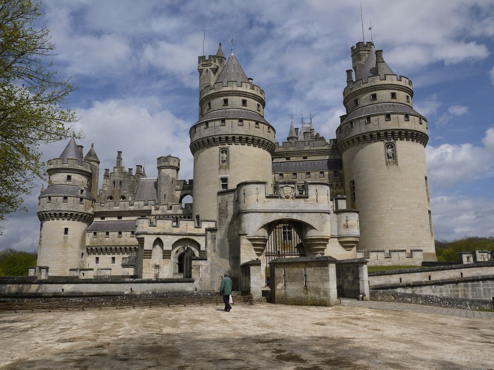 Chateau De Pierrefonds Wallpapers