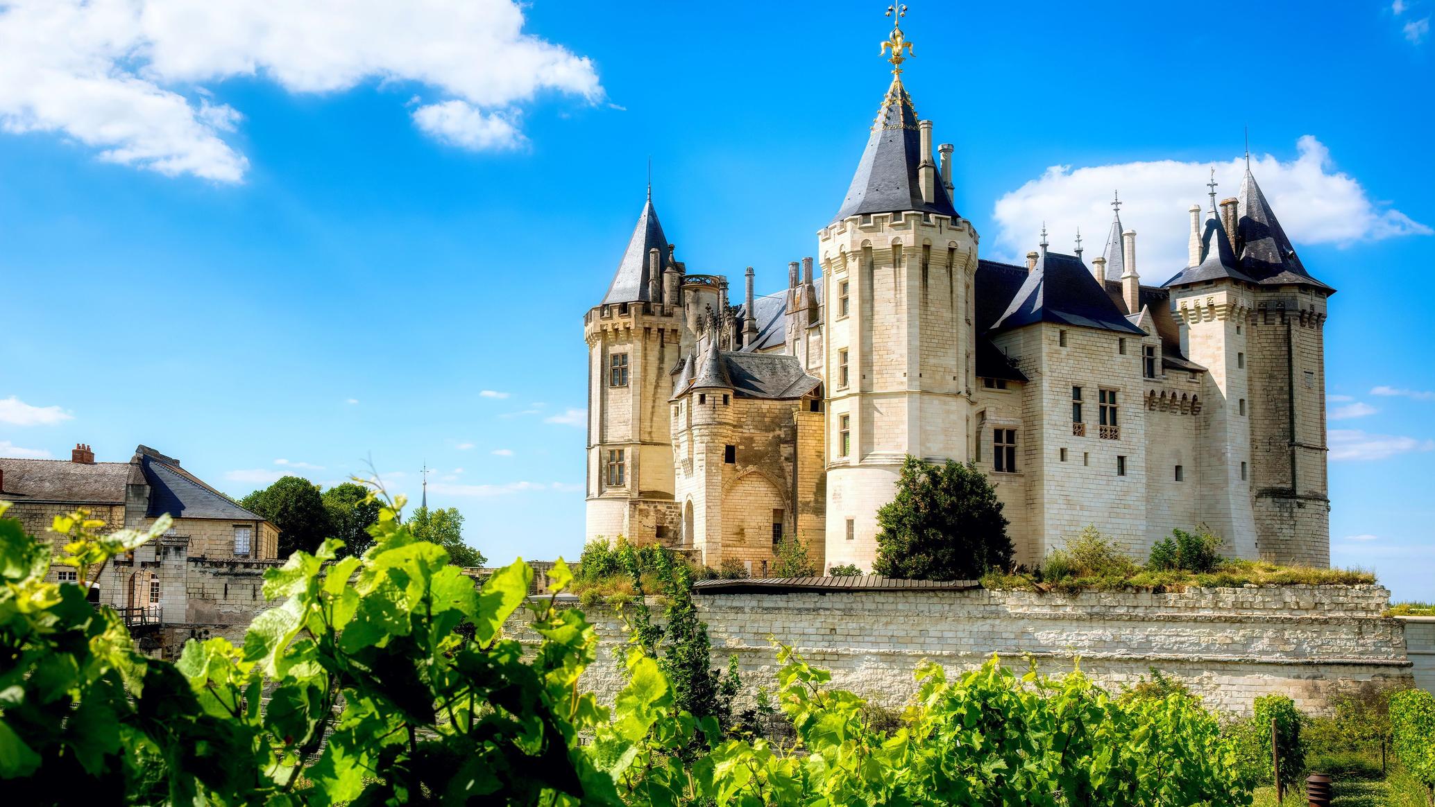 Chateau De Saumur Wallpapers