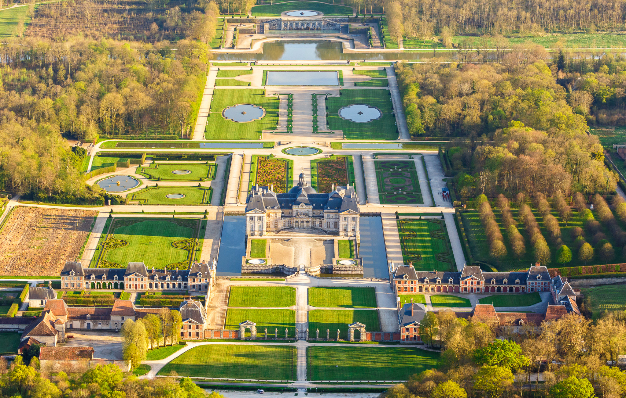 Chateau De Vaux-Le-Vicomte Wallpapers