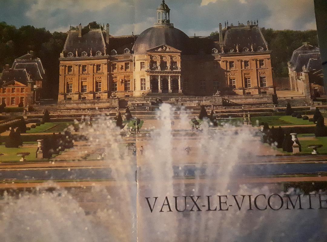 Chateau De Vaux-Le-Vicomte Wallpapers