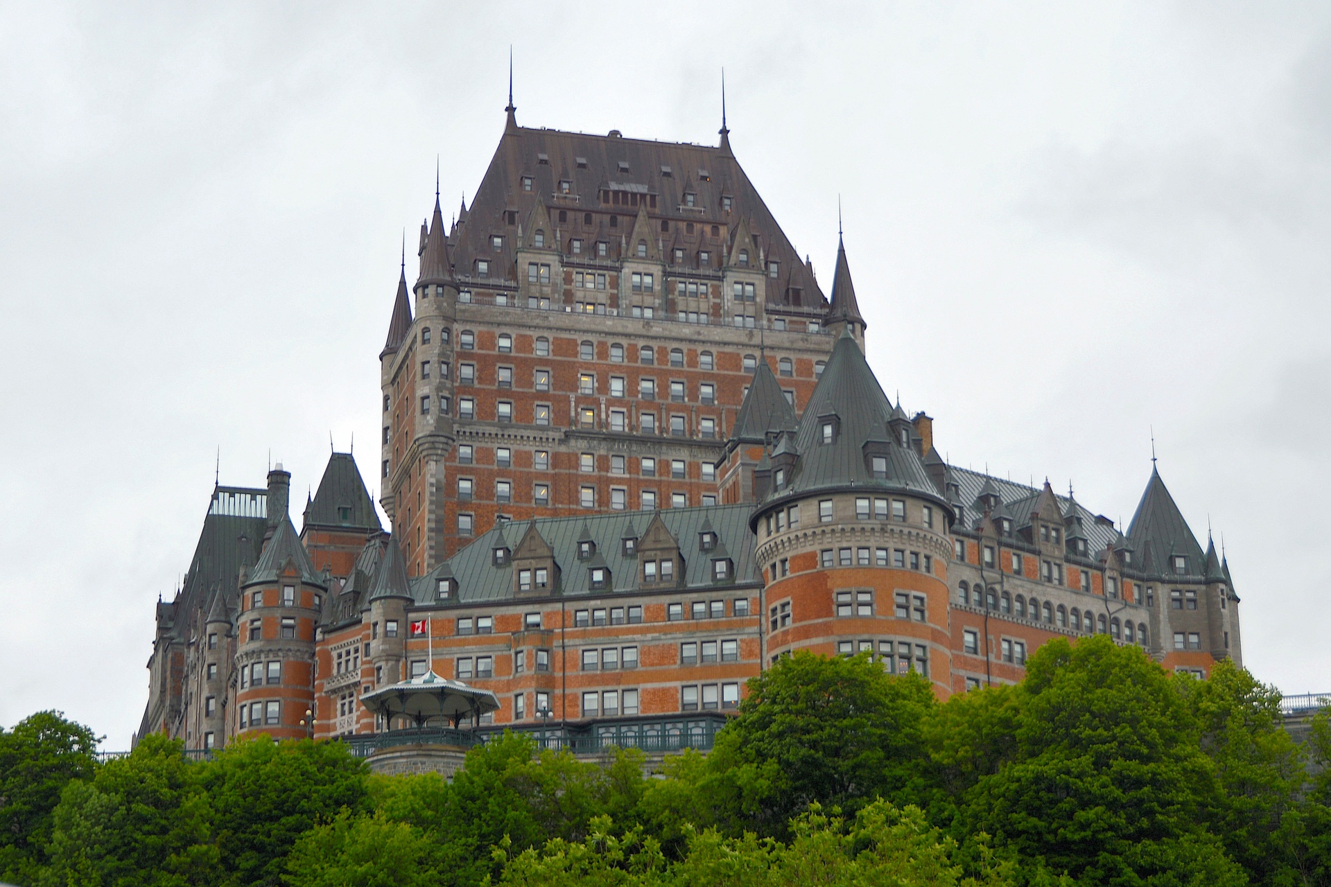 Chateau Frontenac Wallpapers