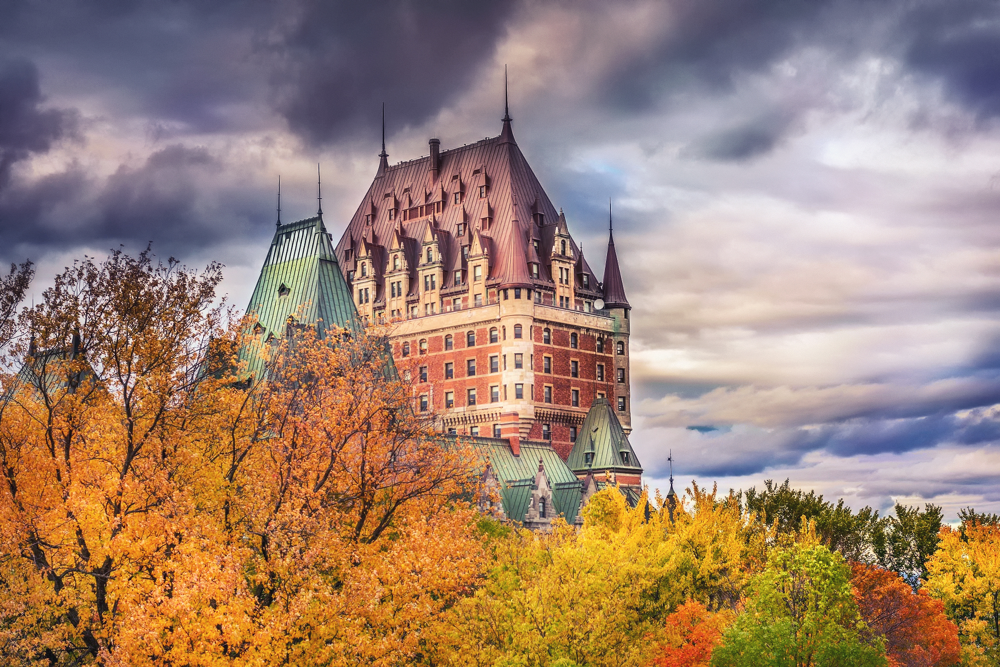 Chateau Frontenac Wallpapers