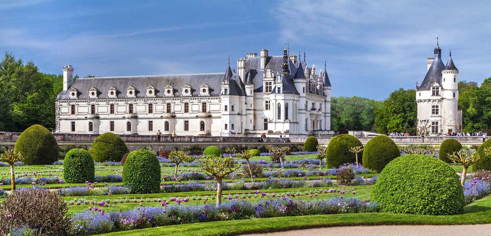 Chateaux Of The Loire Valley Wallpapers