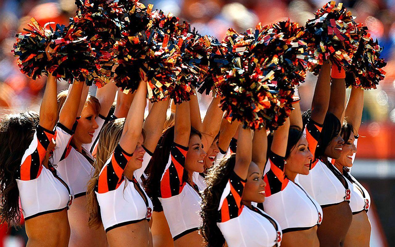 Cheerleaders Wallpapers