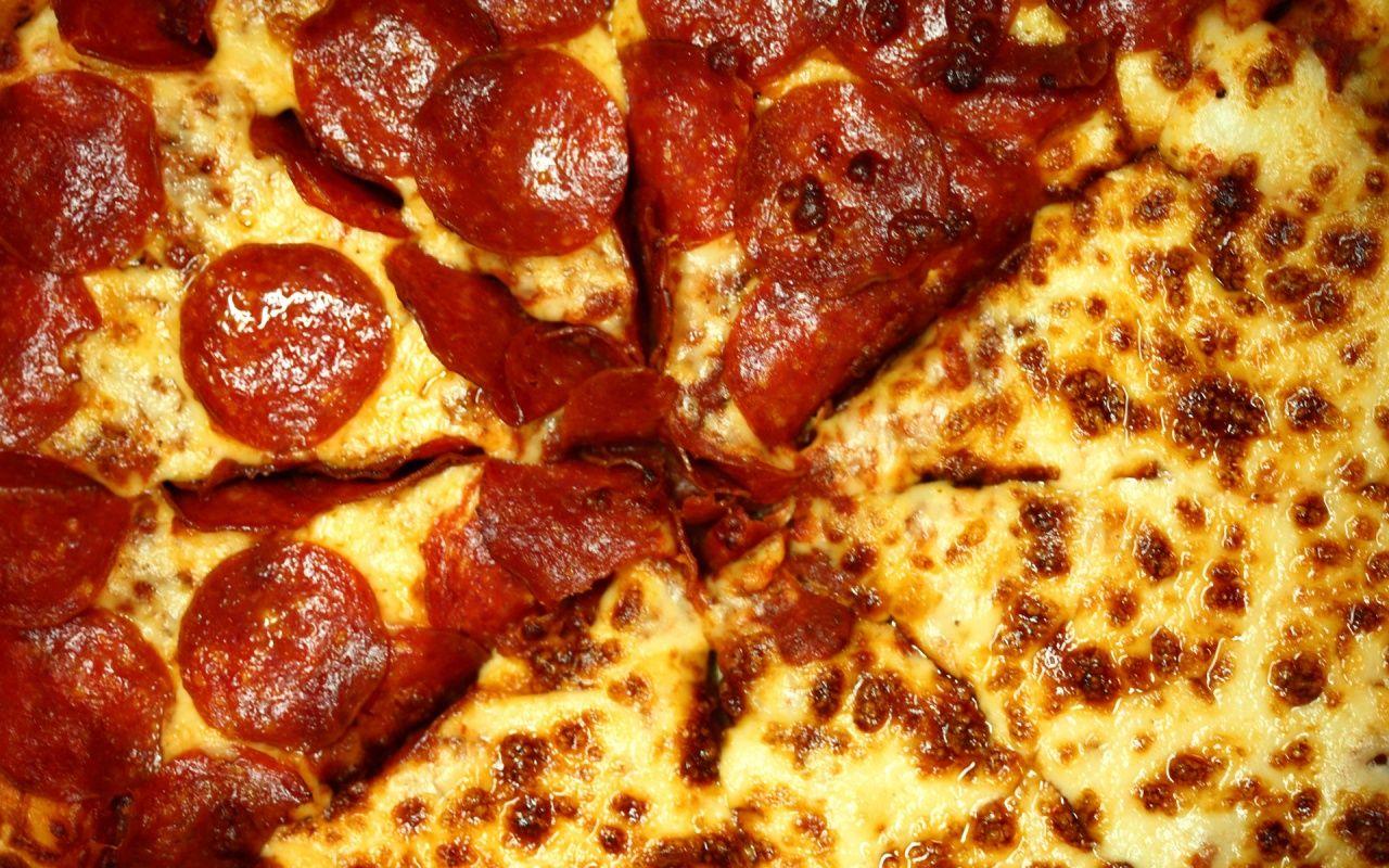 Cheese Pizza Wallpapers