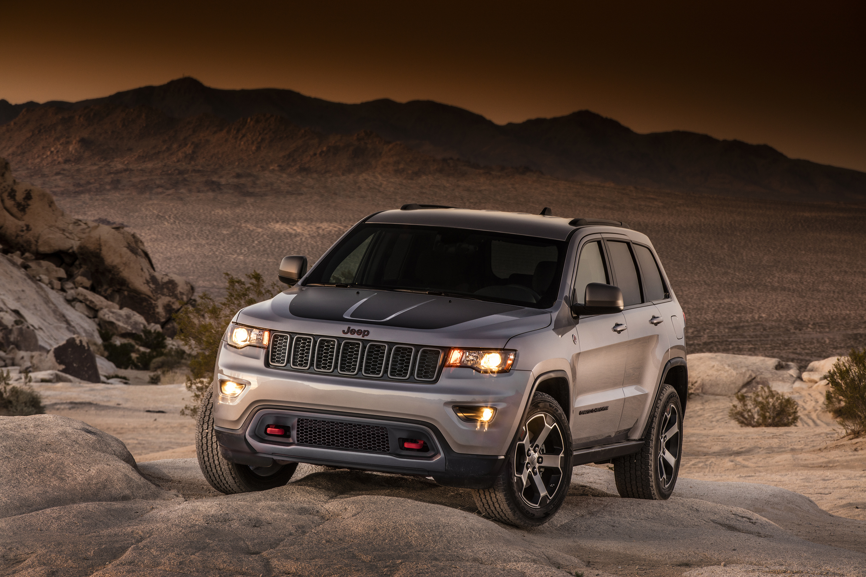 Jeep Grand Cherokee Trailhawk 2021