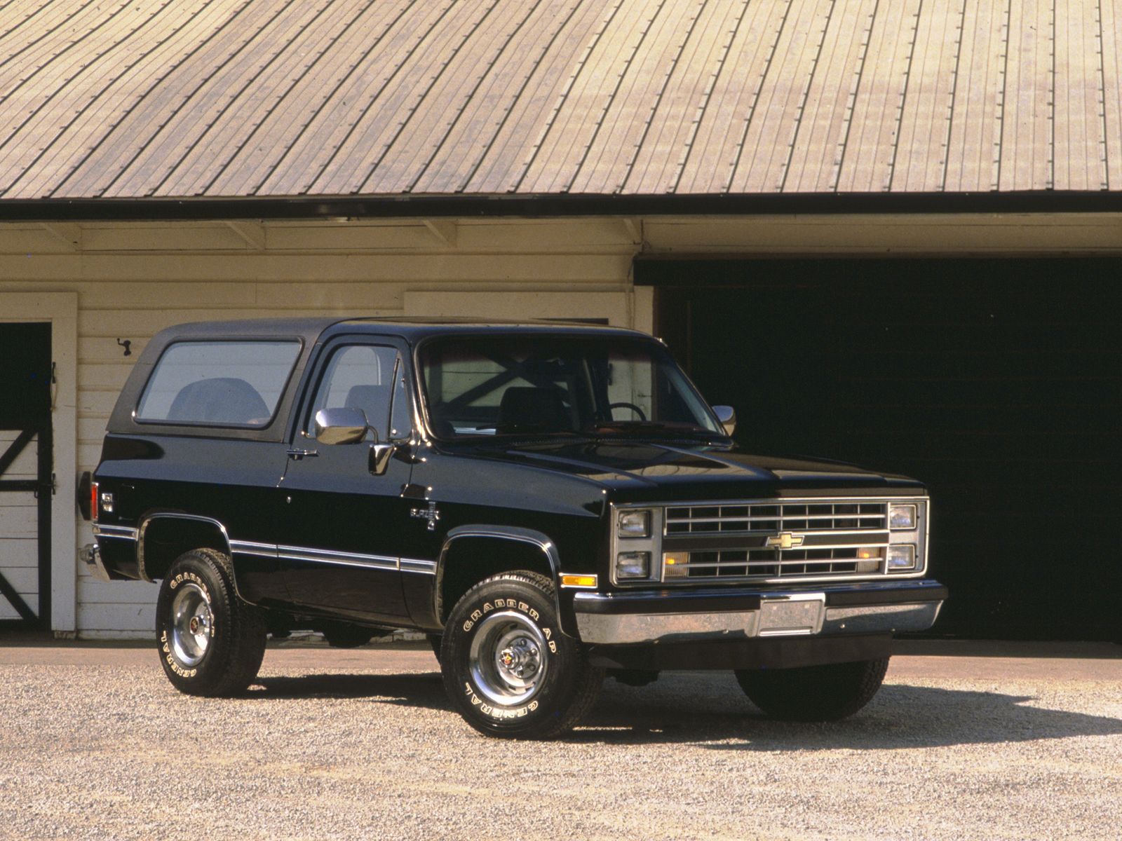 Chevrolet Blazer Wallpapers