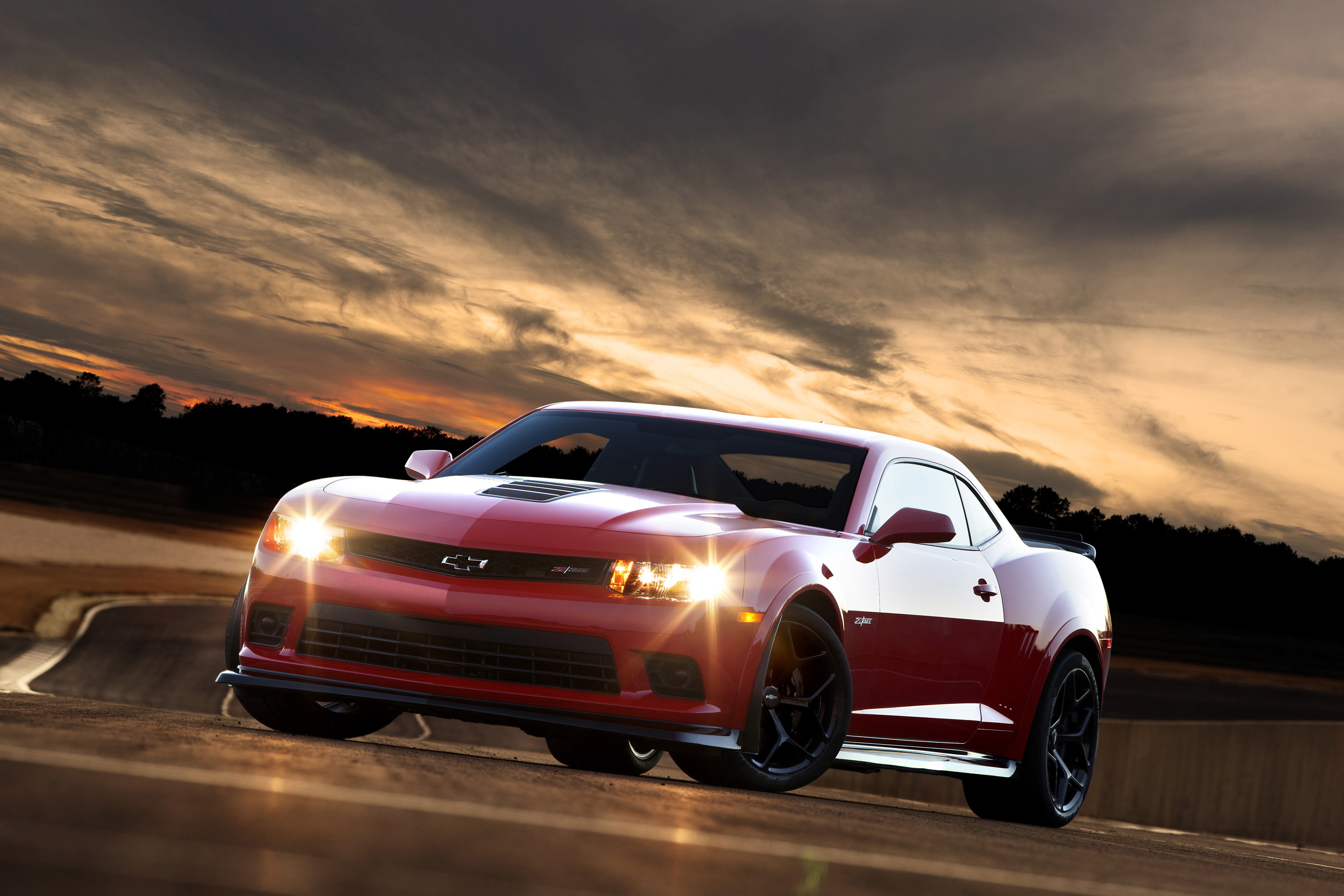 Chevrolet Camaro Z/28 Wallpapers