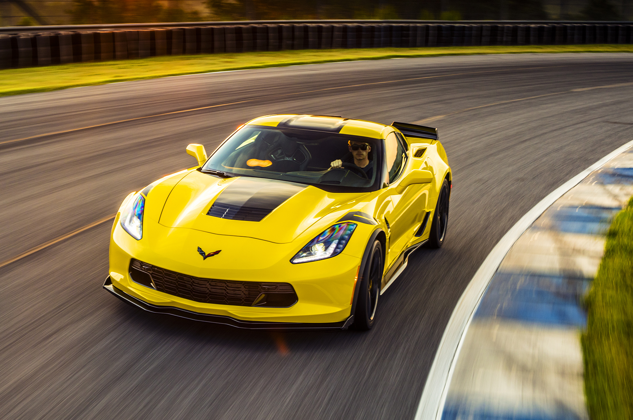 Chevrolet Corvette Grand Sport Wallpapers