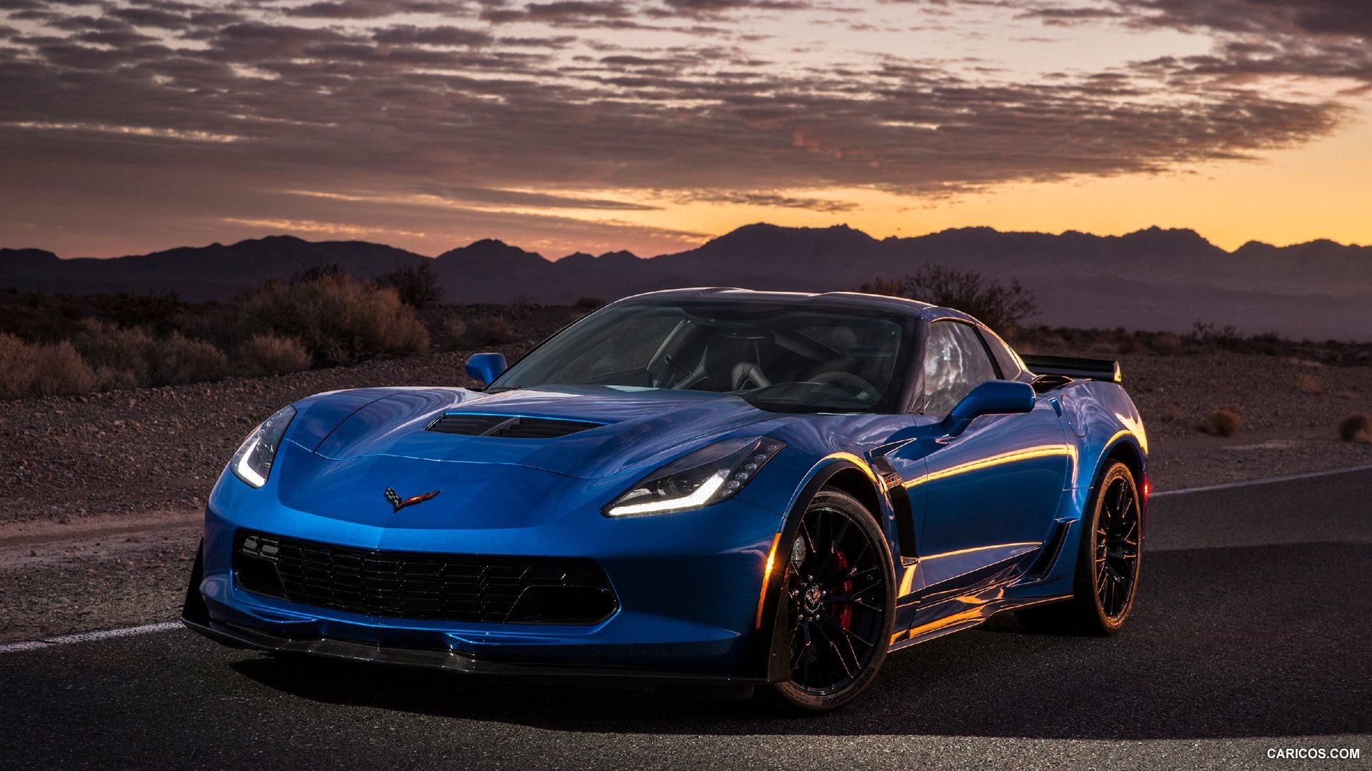 Chevrolet Corvette Wallpapers