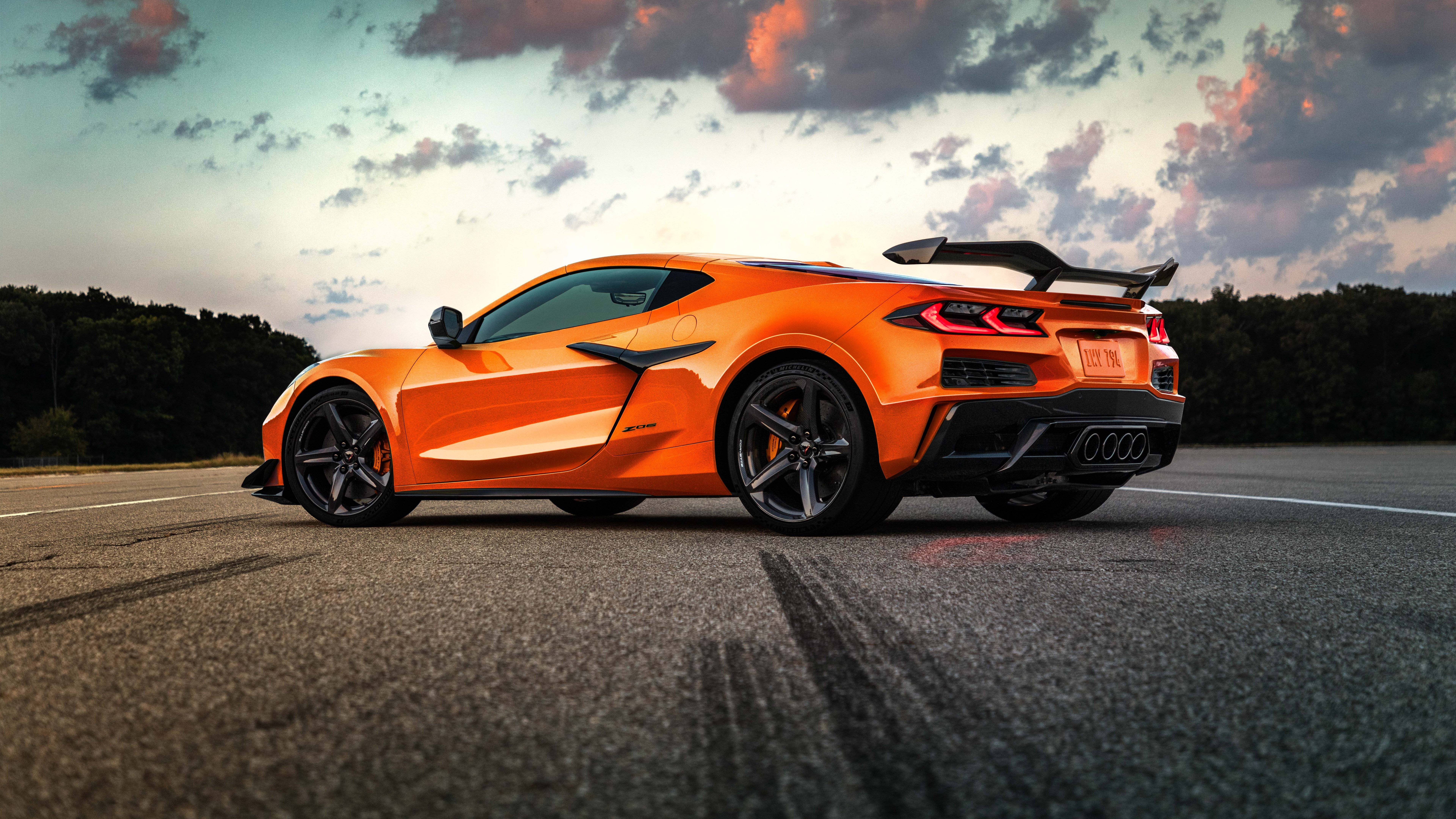 Chevrolet Corvette Wallpapers