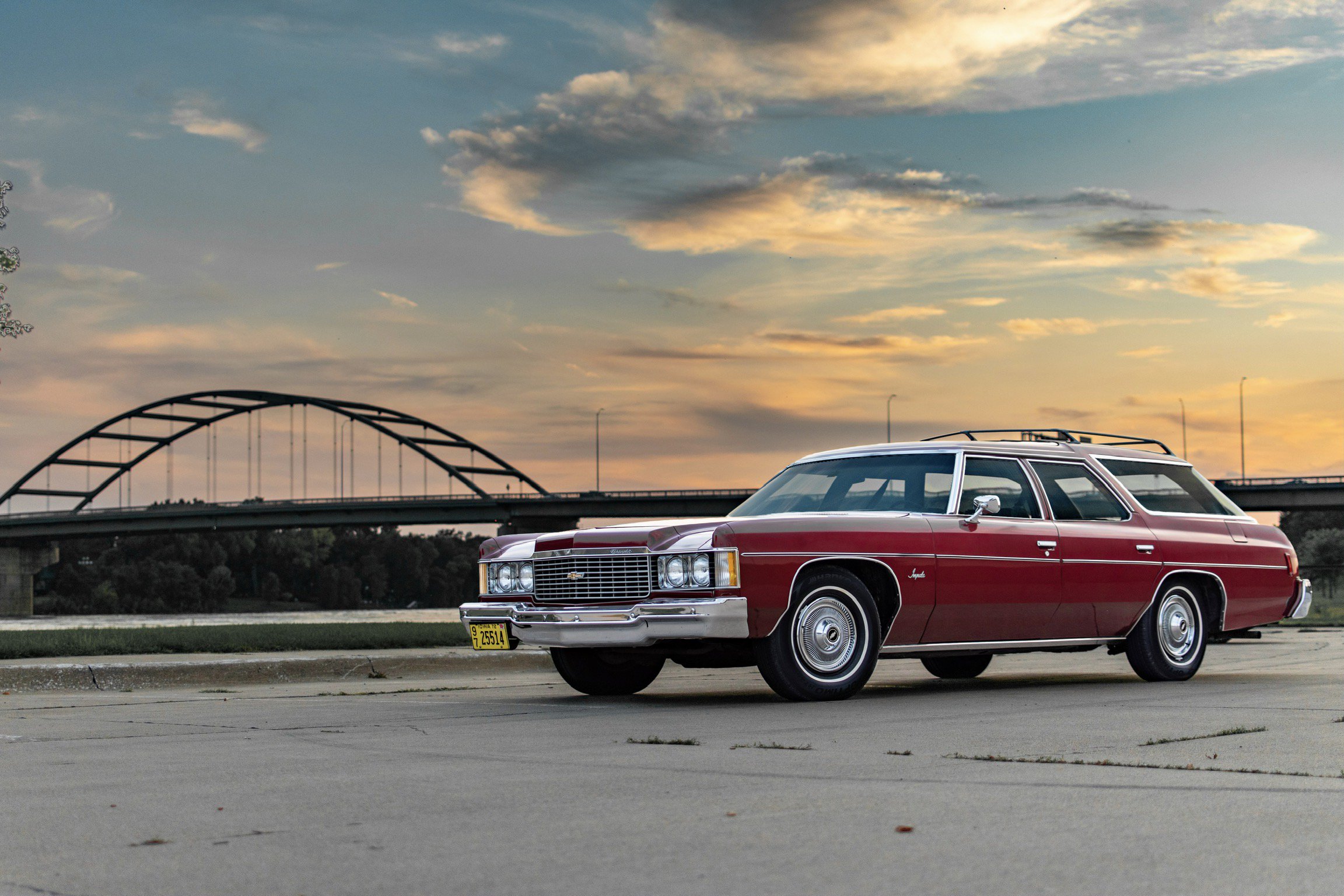 Chevrolet Impala Wagon Wallpapers