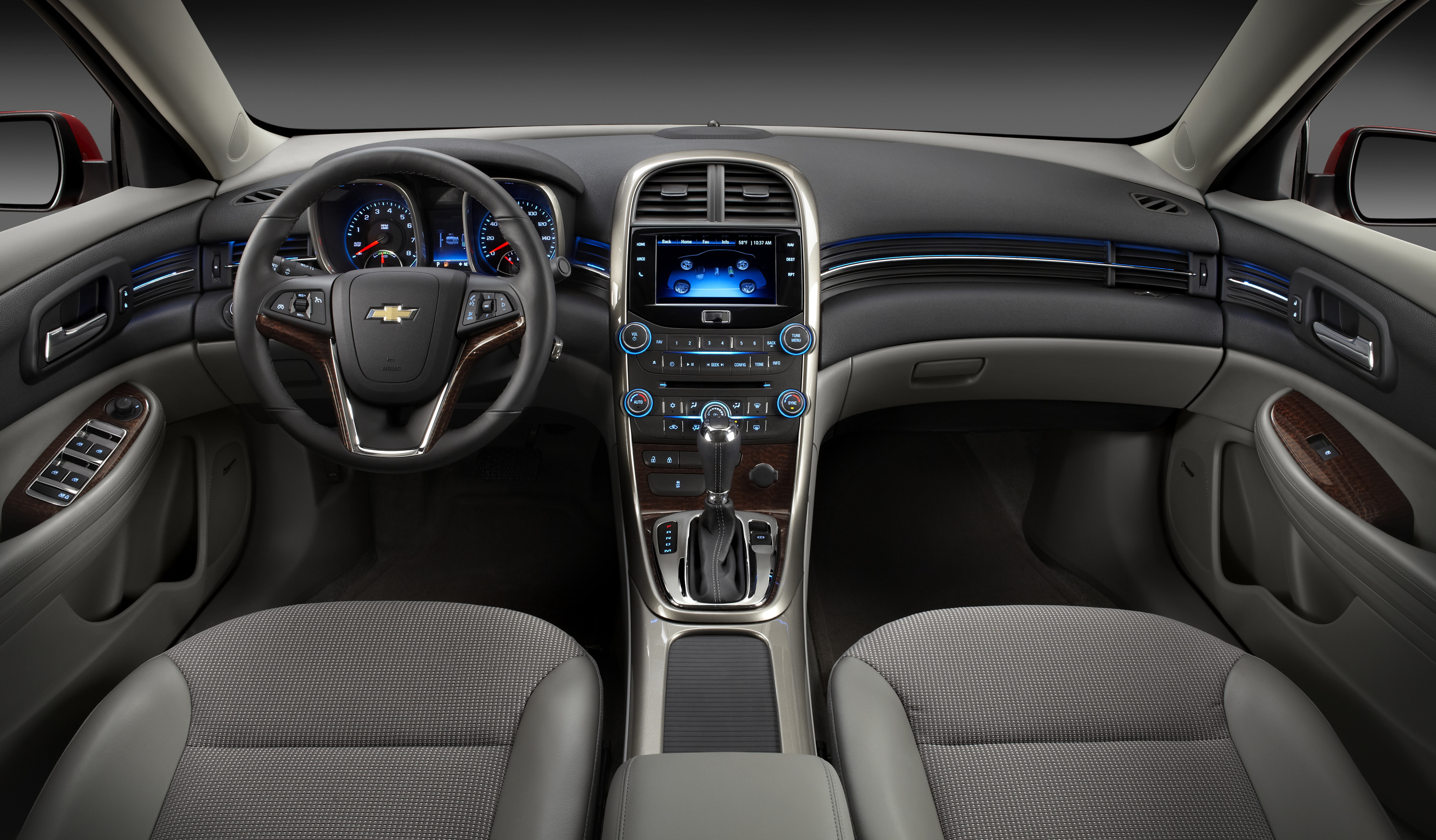 Chevrolet Malibu Wallpapers