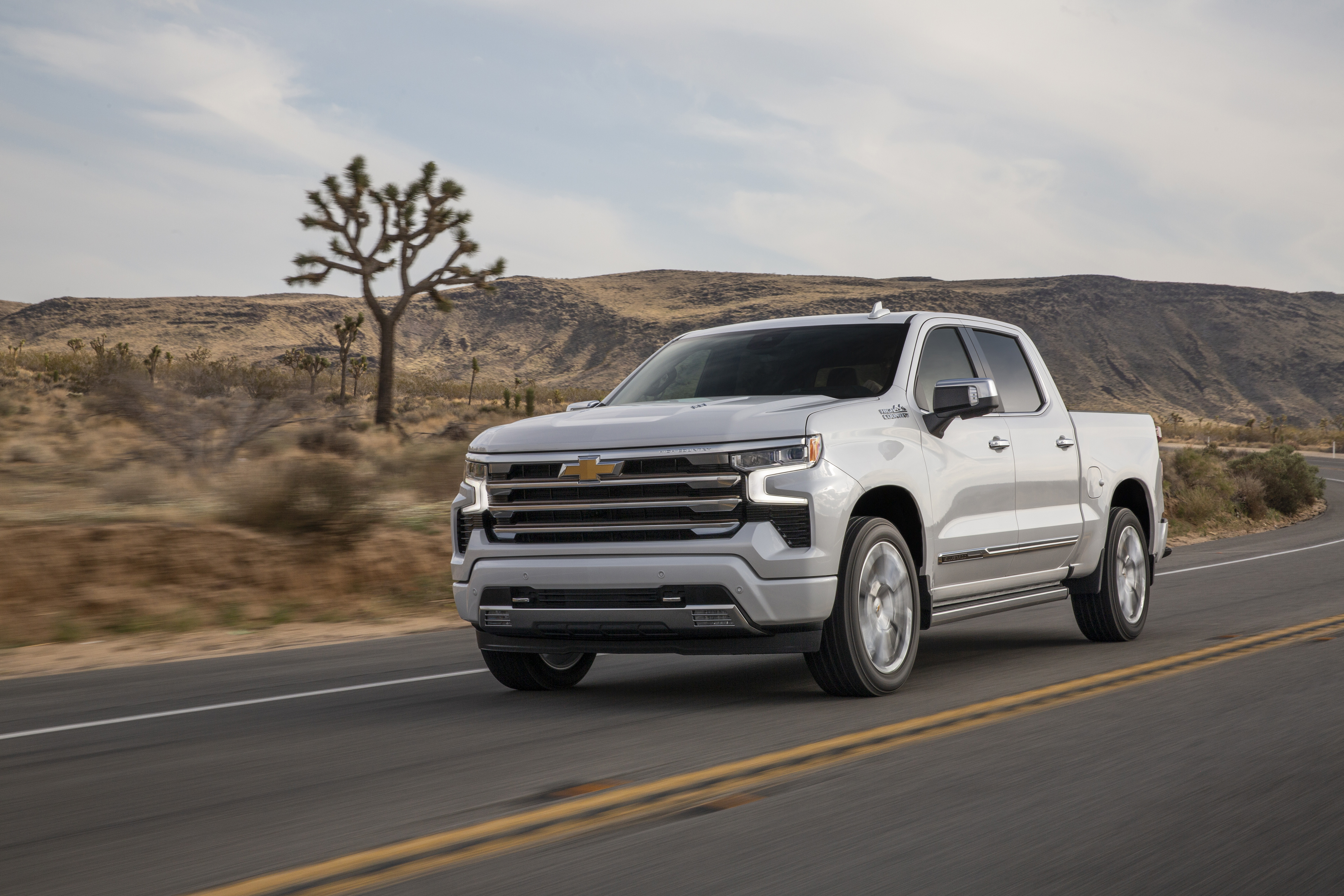 Chevrolet Silverado High Country Wallpapers