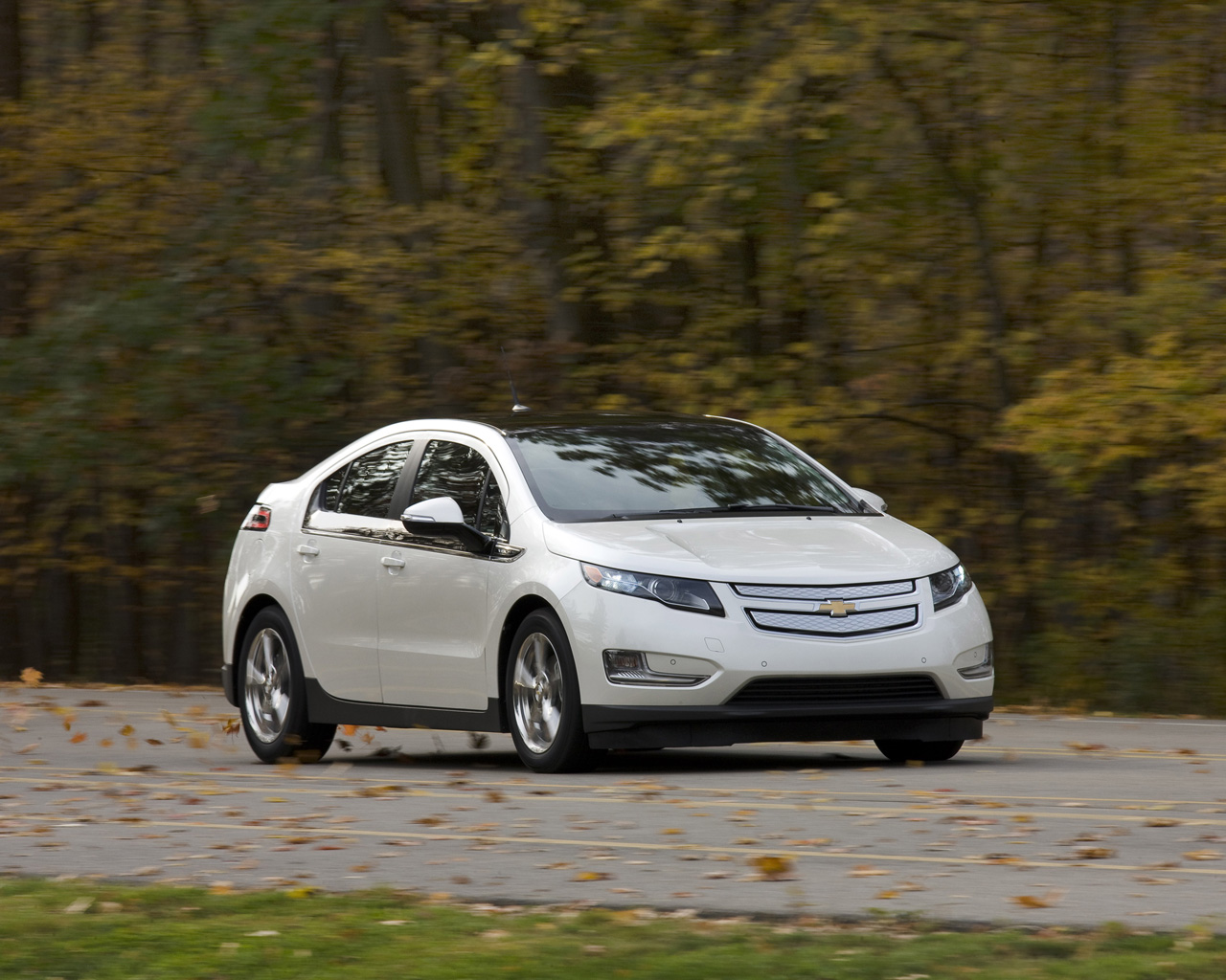 Chevrolet Volt Wallpapers