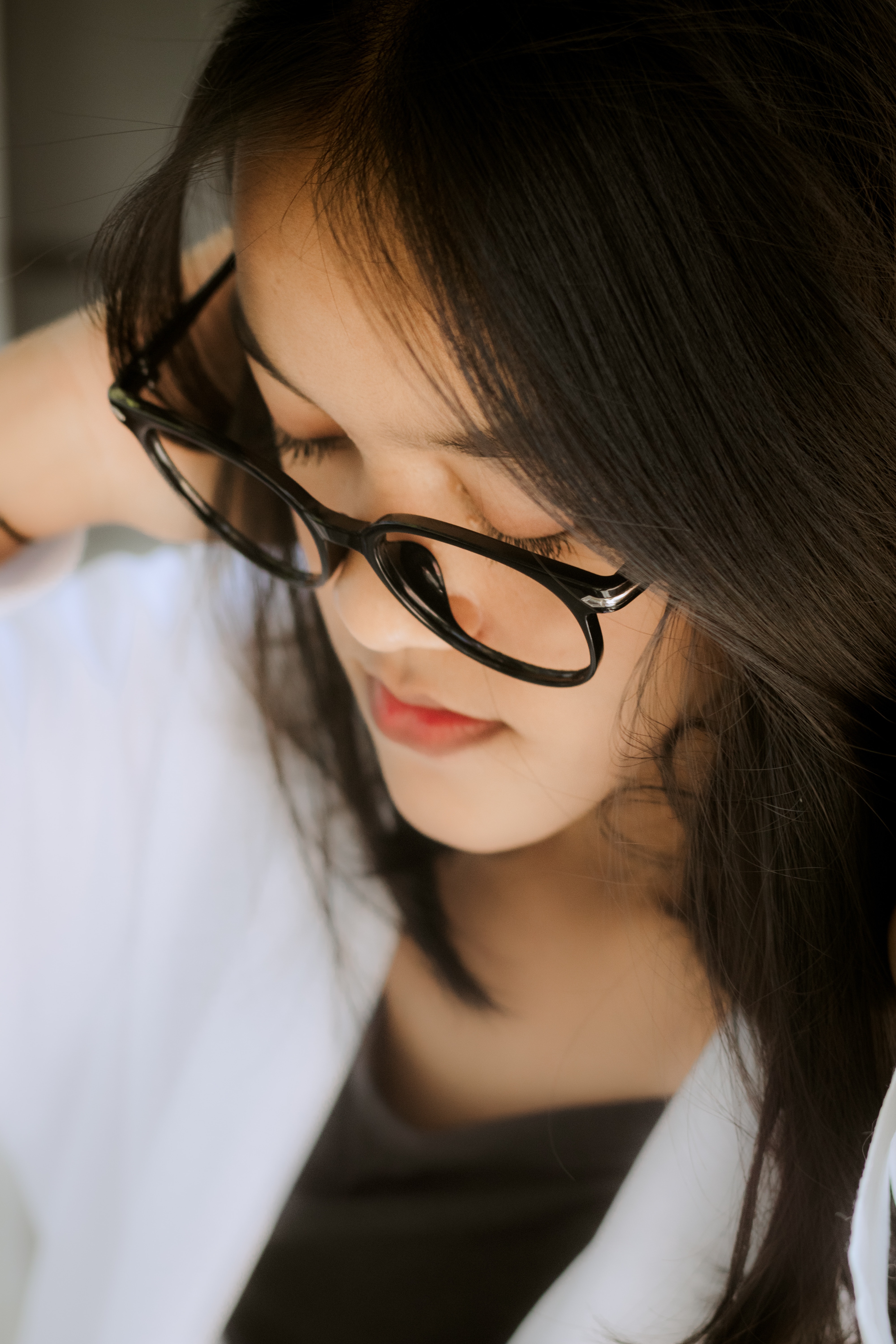 Chinese Girls With Glasses Wallpapers